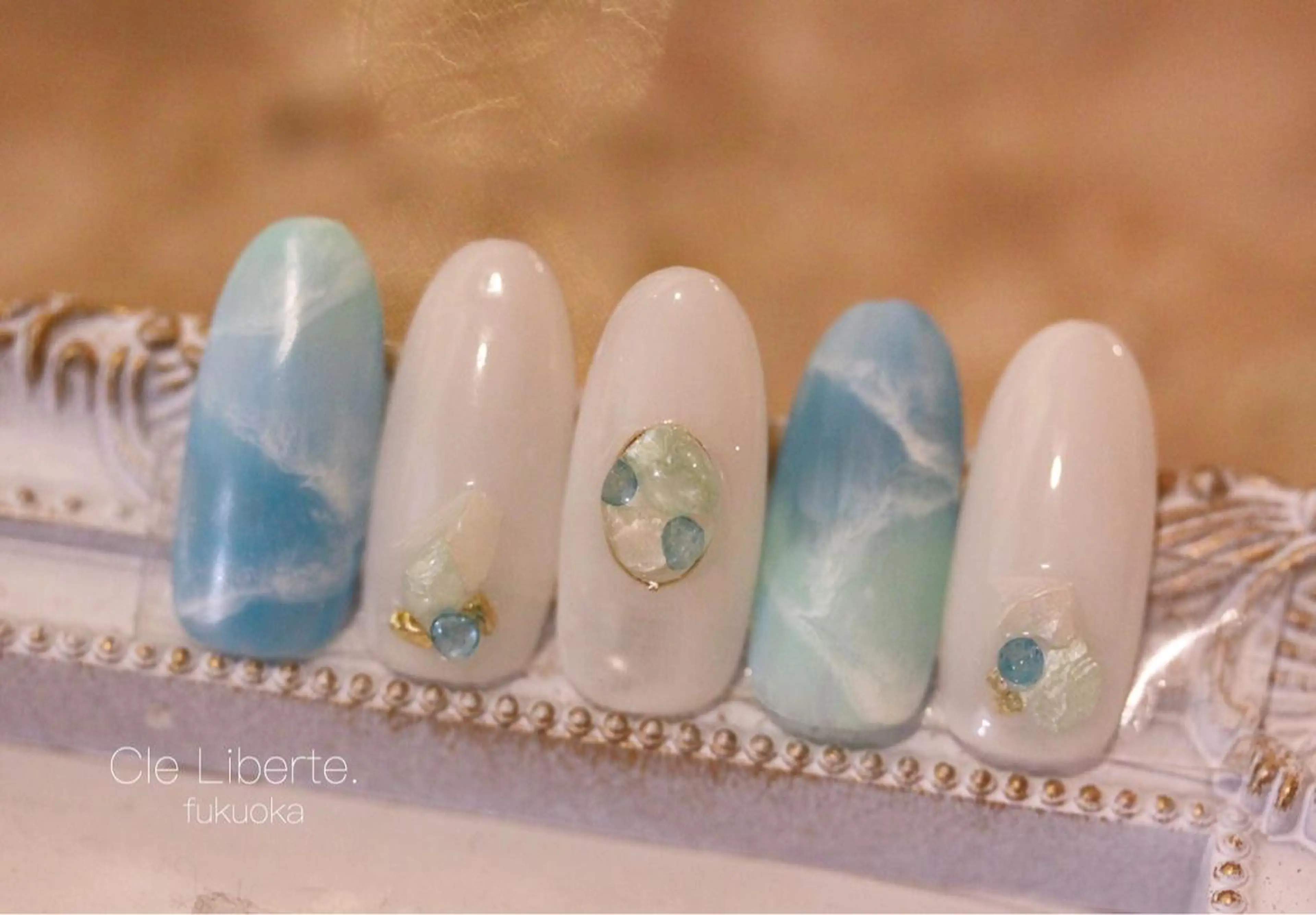ネイル アートネイル ブルー フットネイル フレンチネイル オフィスネイル Elio所属・Elio 国泰寺のネイルデザイン