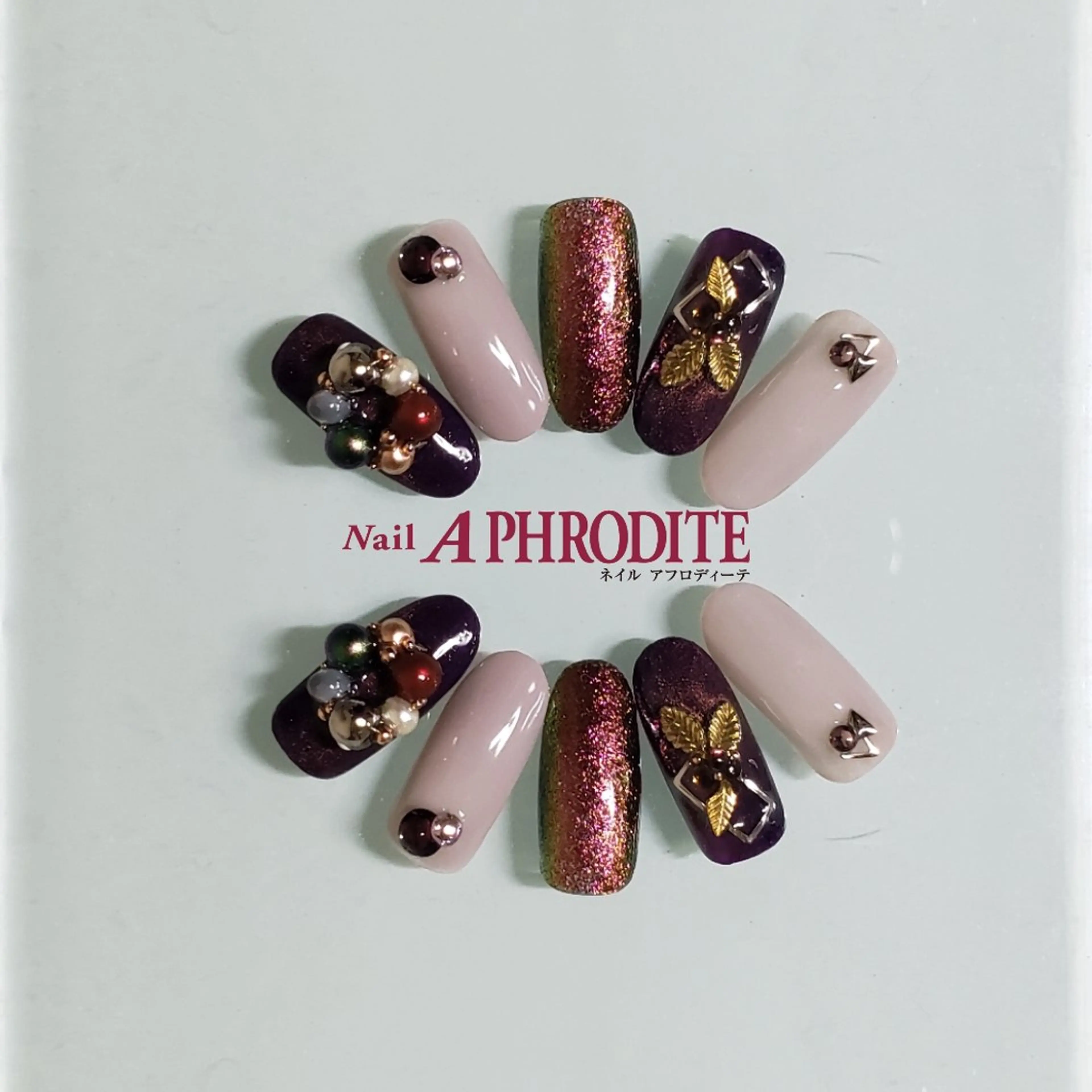 ネイル ジェルネイル ニュアンスネイル スカルプネイル ソフトジェル ネイルチップ ハンドネイル Nail  Aphroditeのネイルデザイン