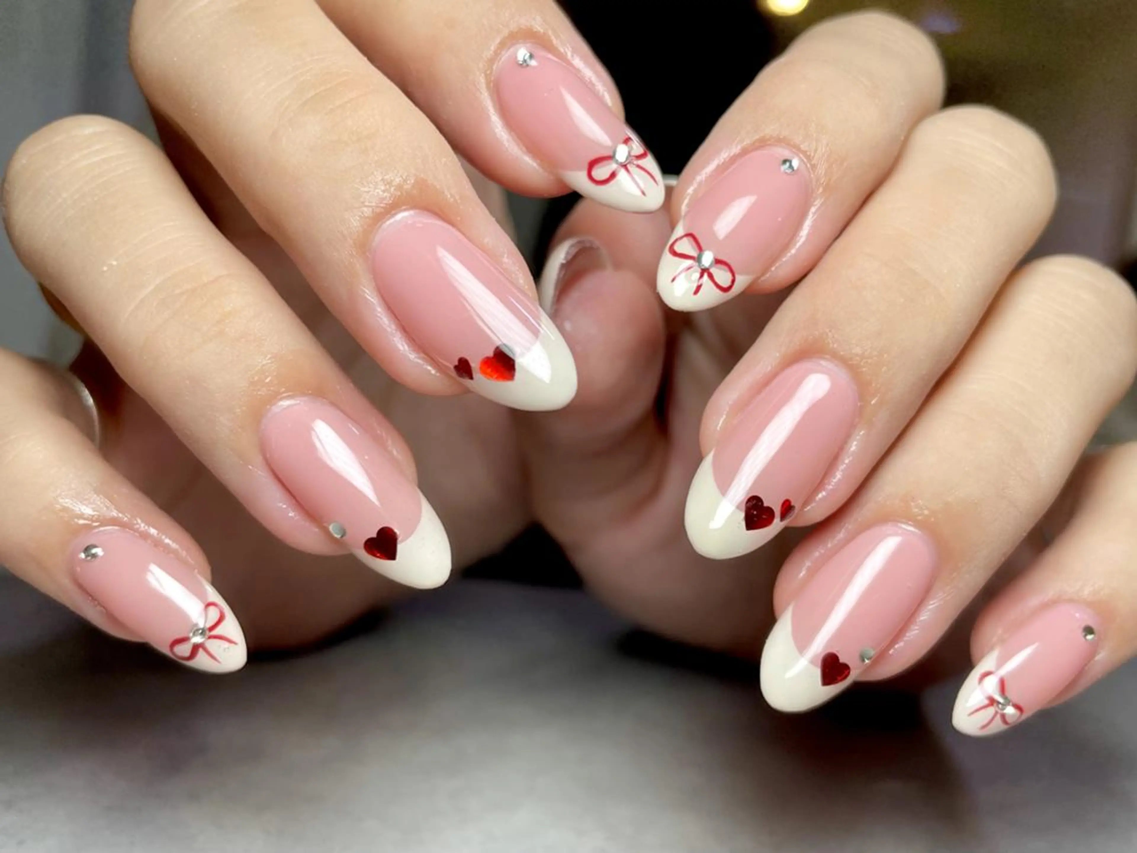 ネイル elu hのネイルデザイン