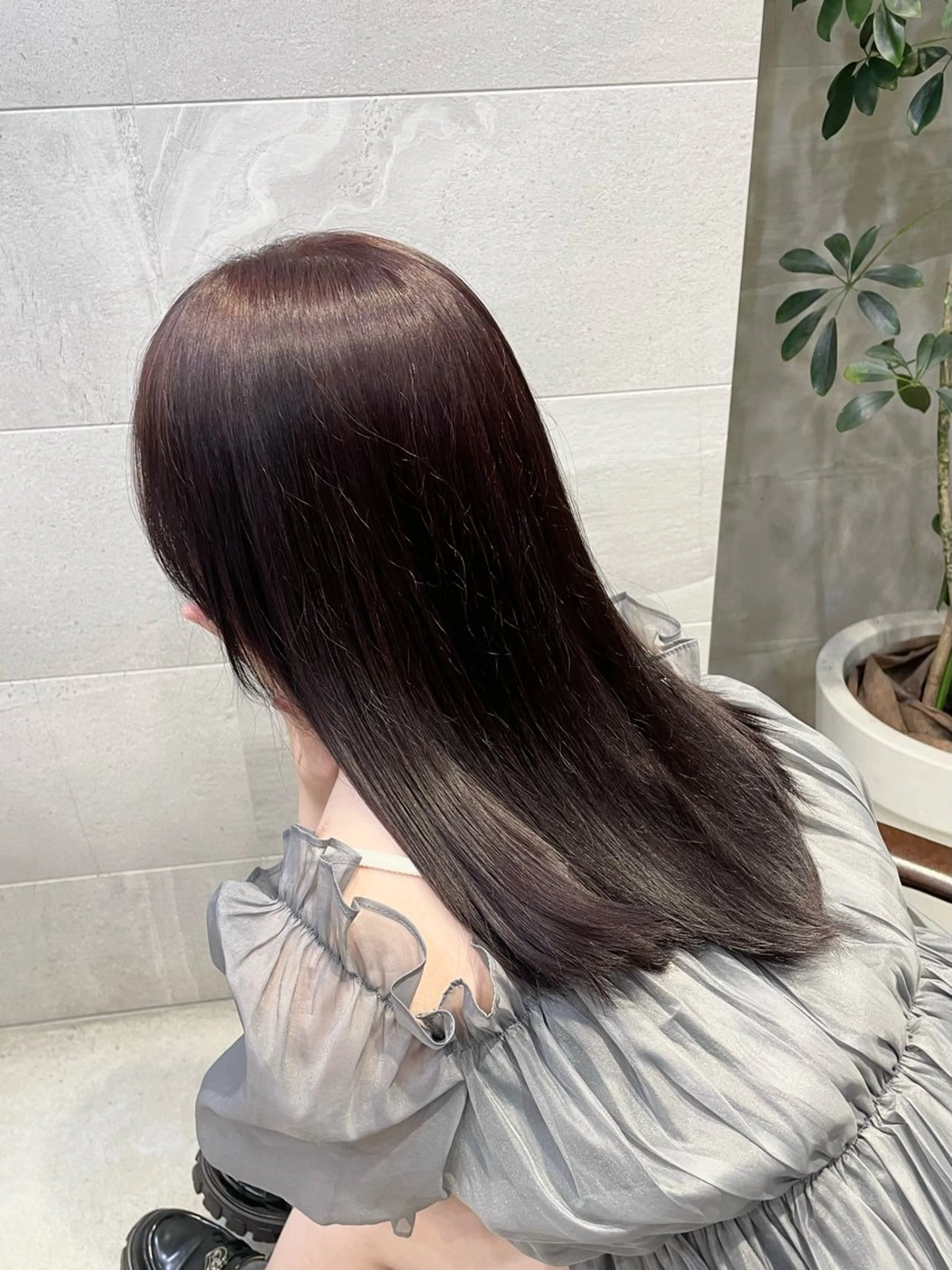 ミディアム EleRe 栄所属・はやしだ あおいのヘアスタイル