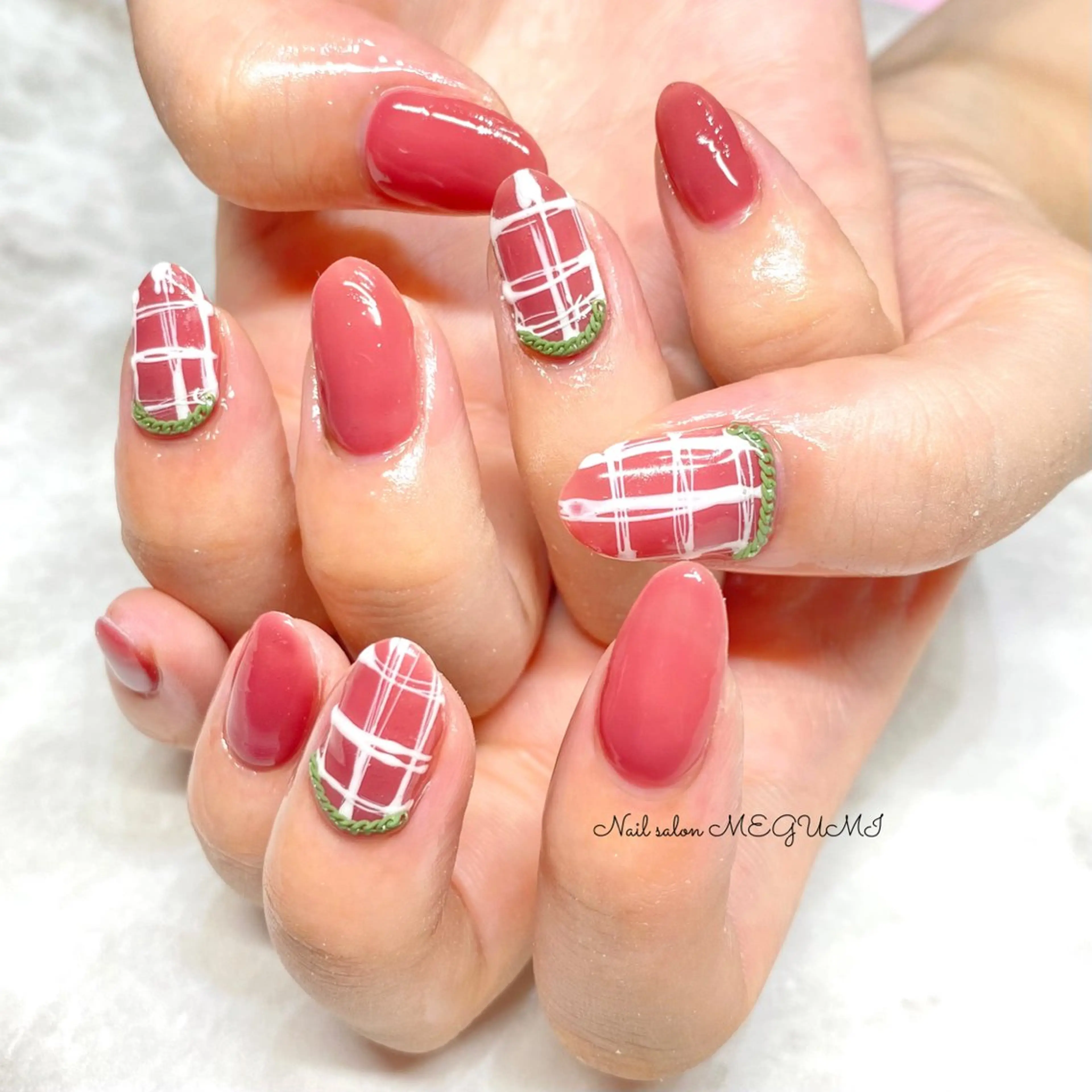 ネイル Nail salon MEGUMIのネイルデザイン