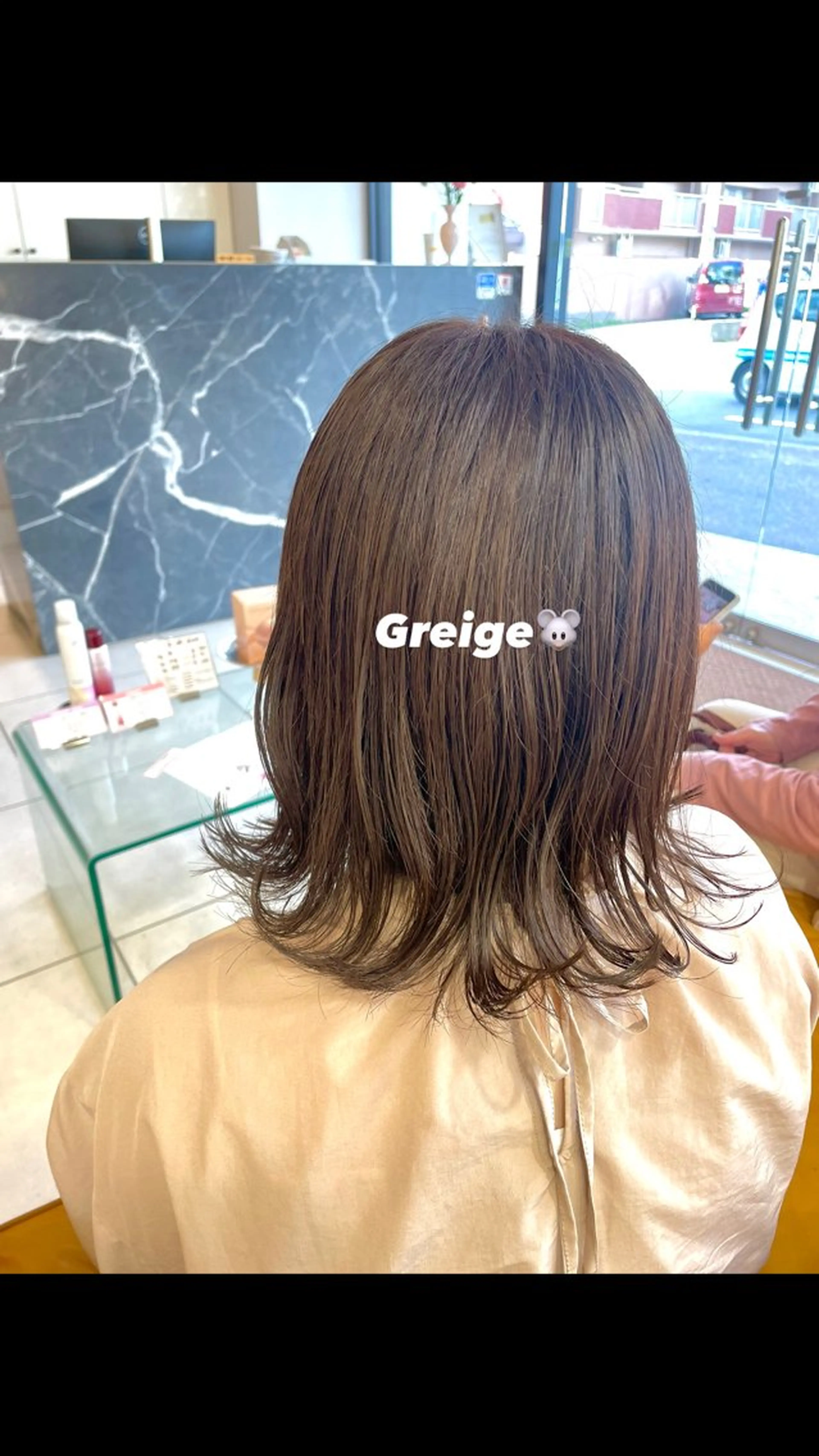 ショート カラー 稲吉 由莉穂のヘアスタイル