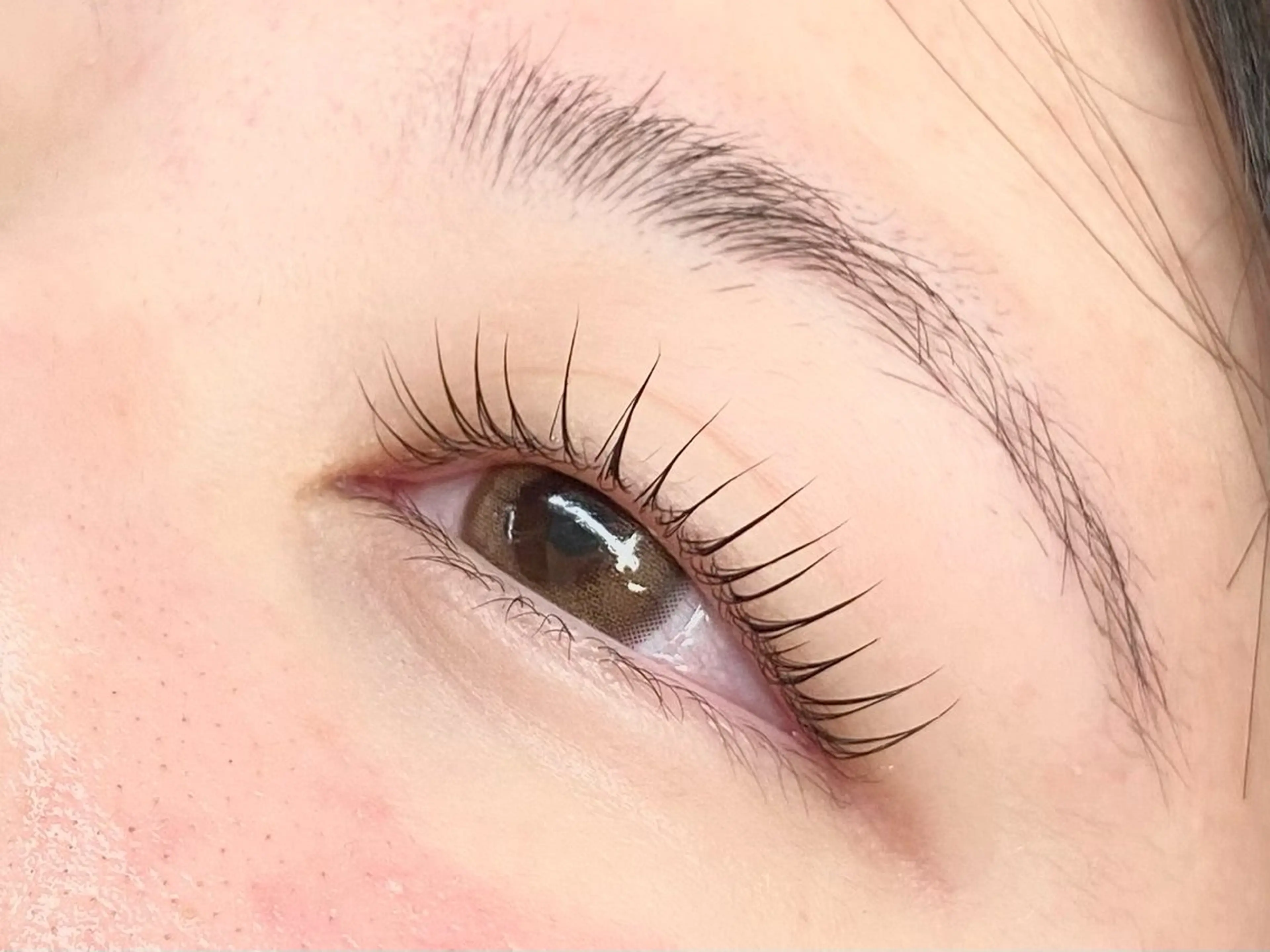 マツエク・マツパ メンズ眉毛サロンSENSE 津田沼所属・SENSE 津田沼 YUIKAの眉毛・アイブロウイメージ