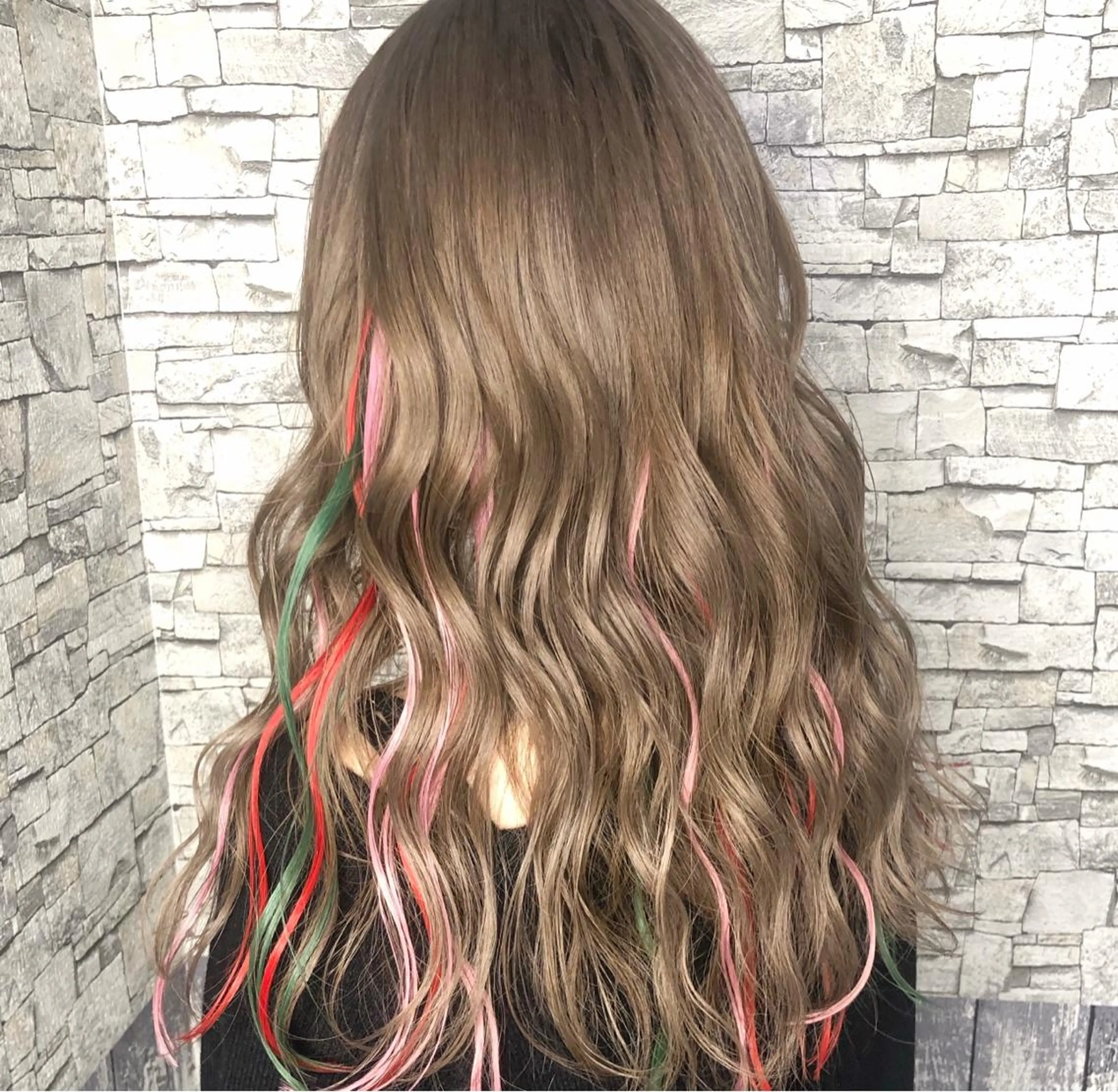 ロング シールエクステ エクステ L'wis所属・🪄🫧ハイトーン/ 乙津茜🐰L'wisのヘアスタイル