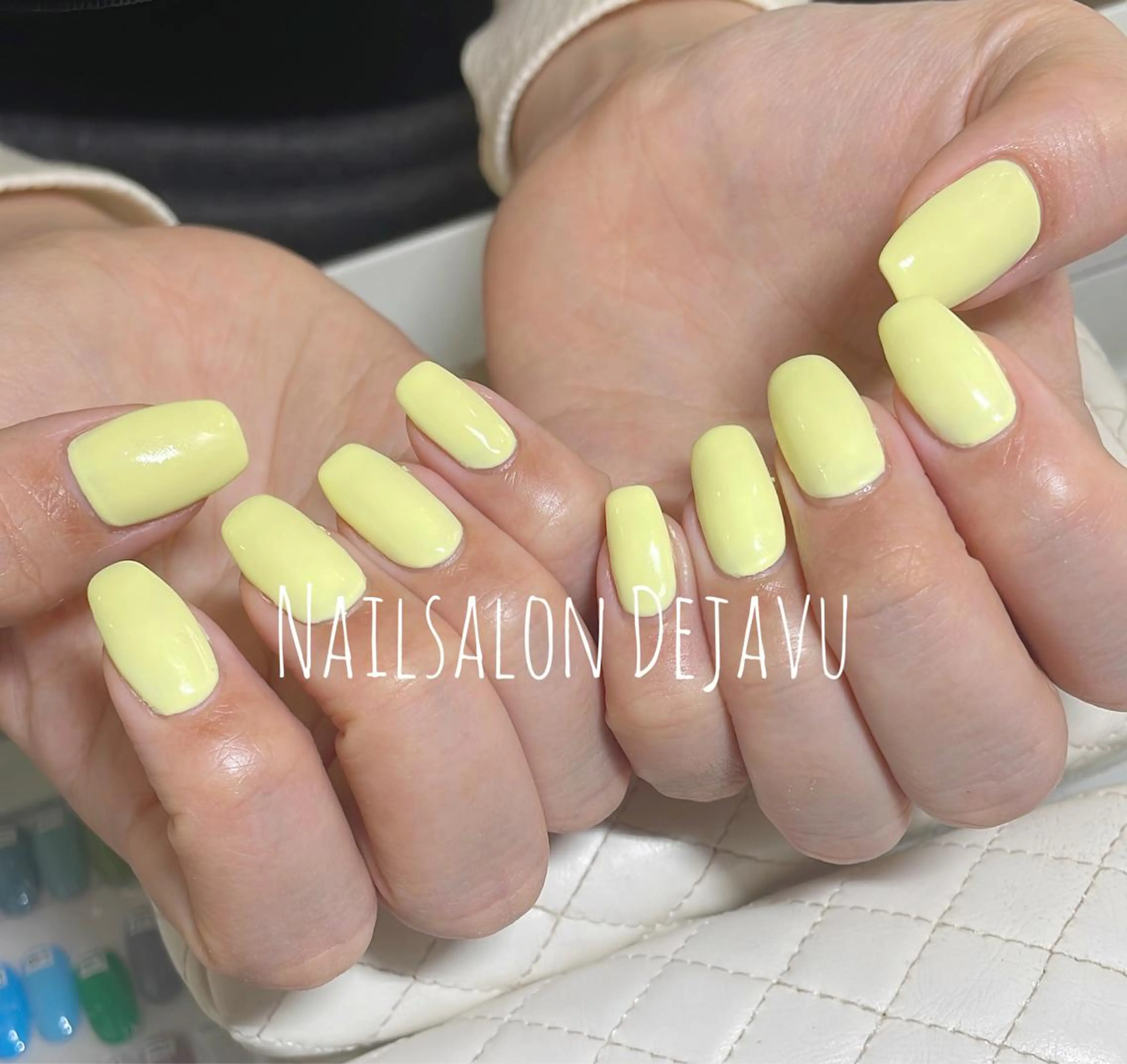 ネイル アートネイル ワンカラーネイル シンプルネイル 春ネイル 黄色 ハンドネイル Dejavu所属・Nail salon Dejavu 🌿のネイルデザイン