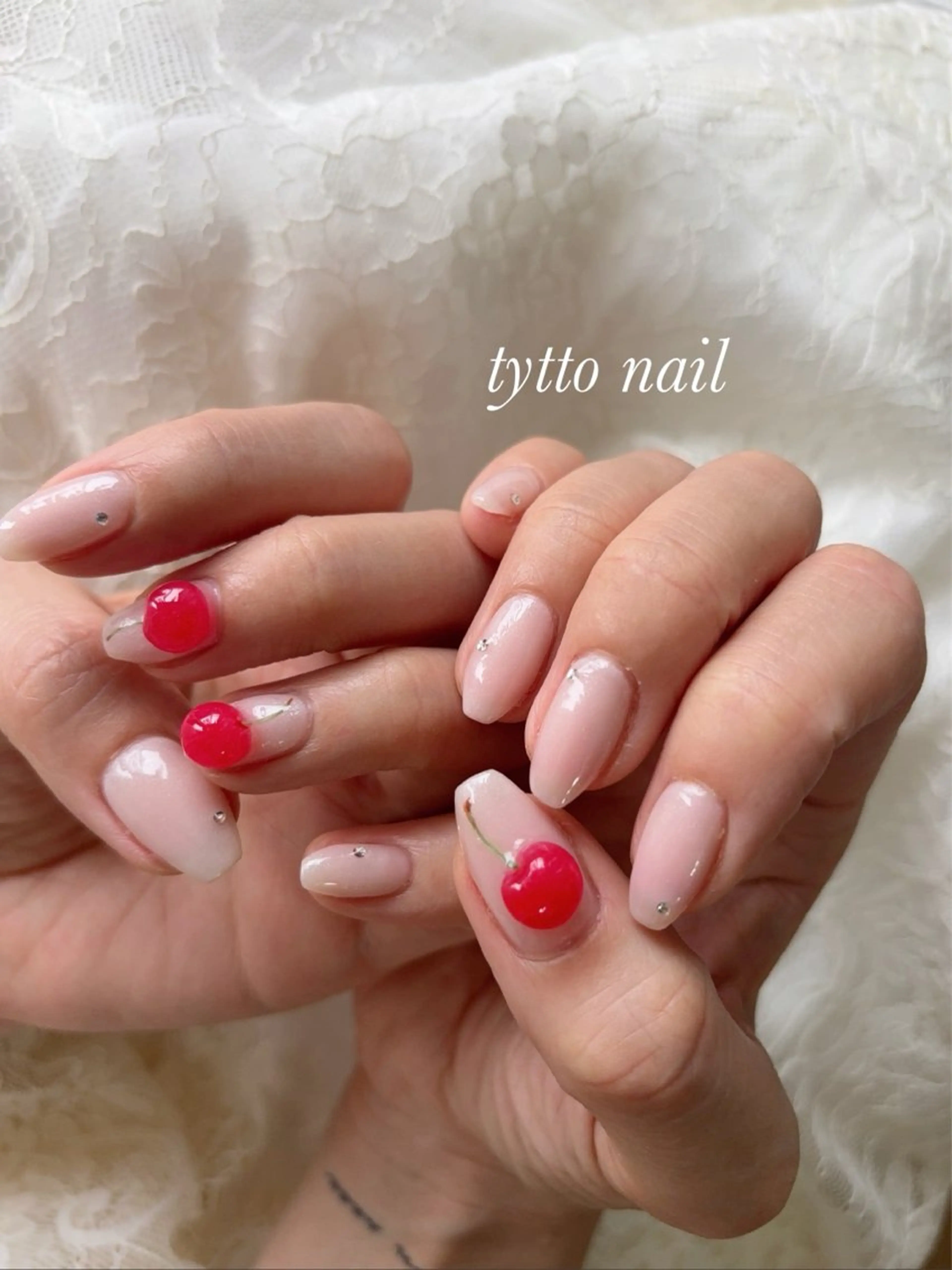ネイル キラキラネイル ラメ(グリッター) ワンカラーネイル ぷっくりネイル 夏ネイル ハンドネイル tytto nail ❤︎‪‪eri‪‪のネイルデザイン