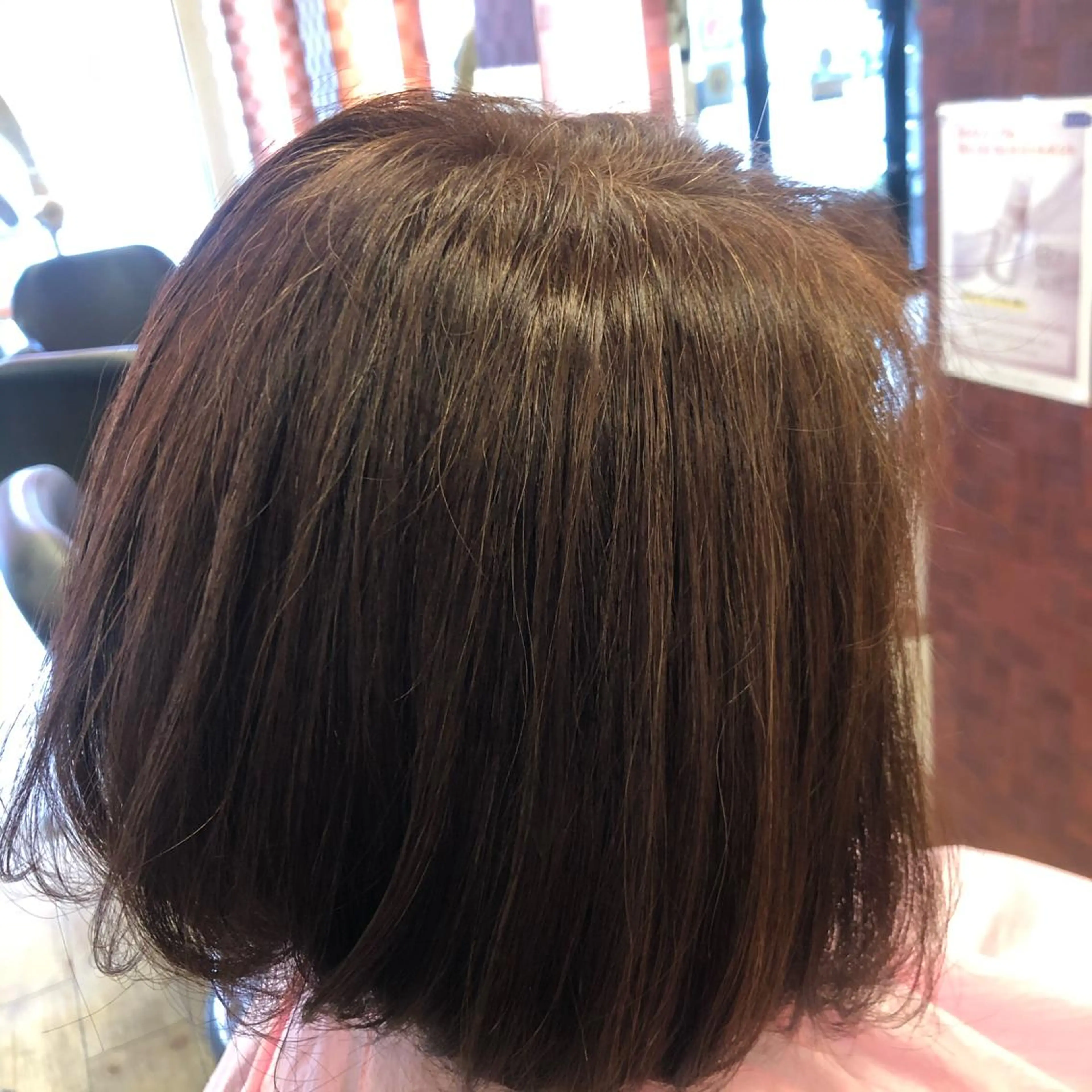 ミディアム カラー ボブ エル美容室所属・織田 英之のヘアスタイル