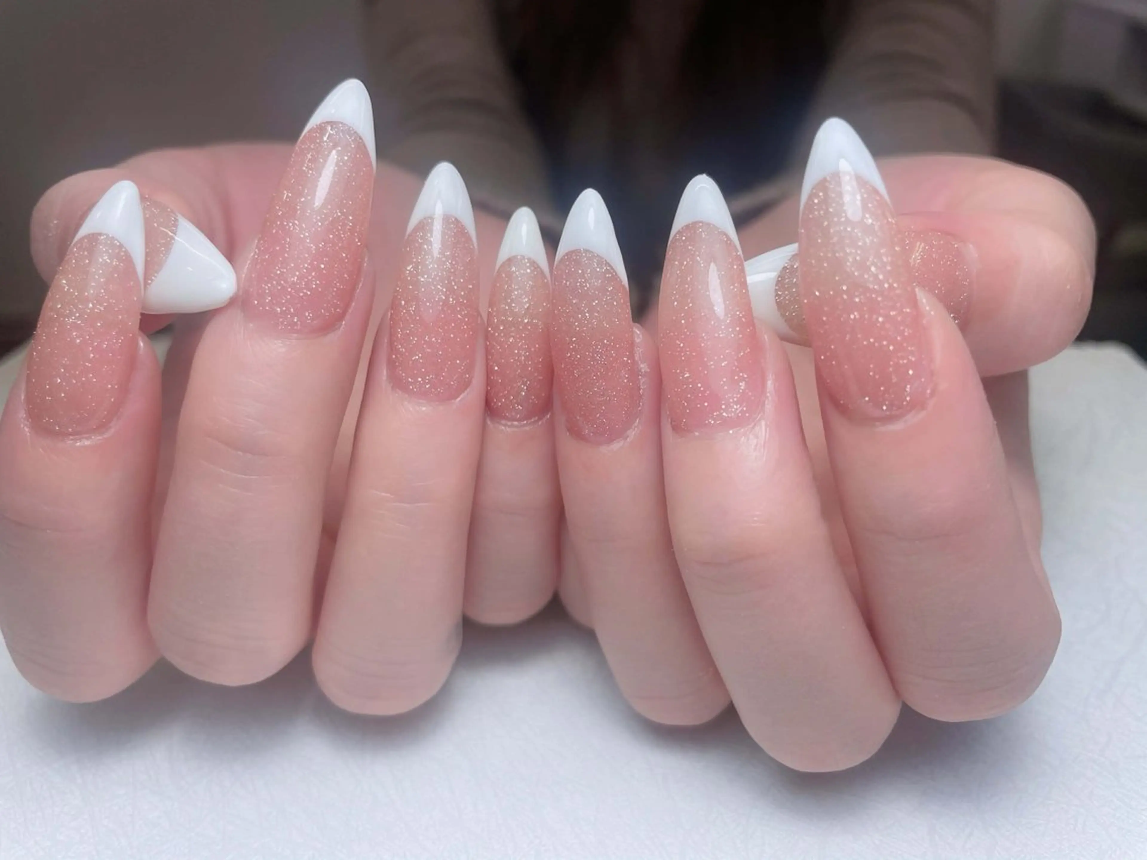 ネイル アートネイル 長さ出し フレンチネイル ジェルネイル ガーリー ハンドネイル 中野駅から2分 MEO NAILのネイルデザイン