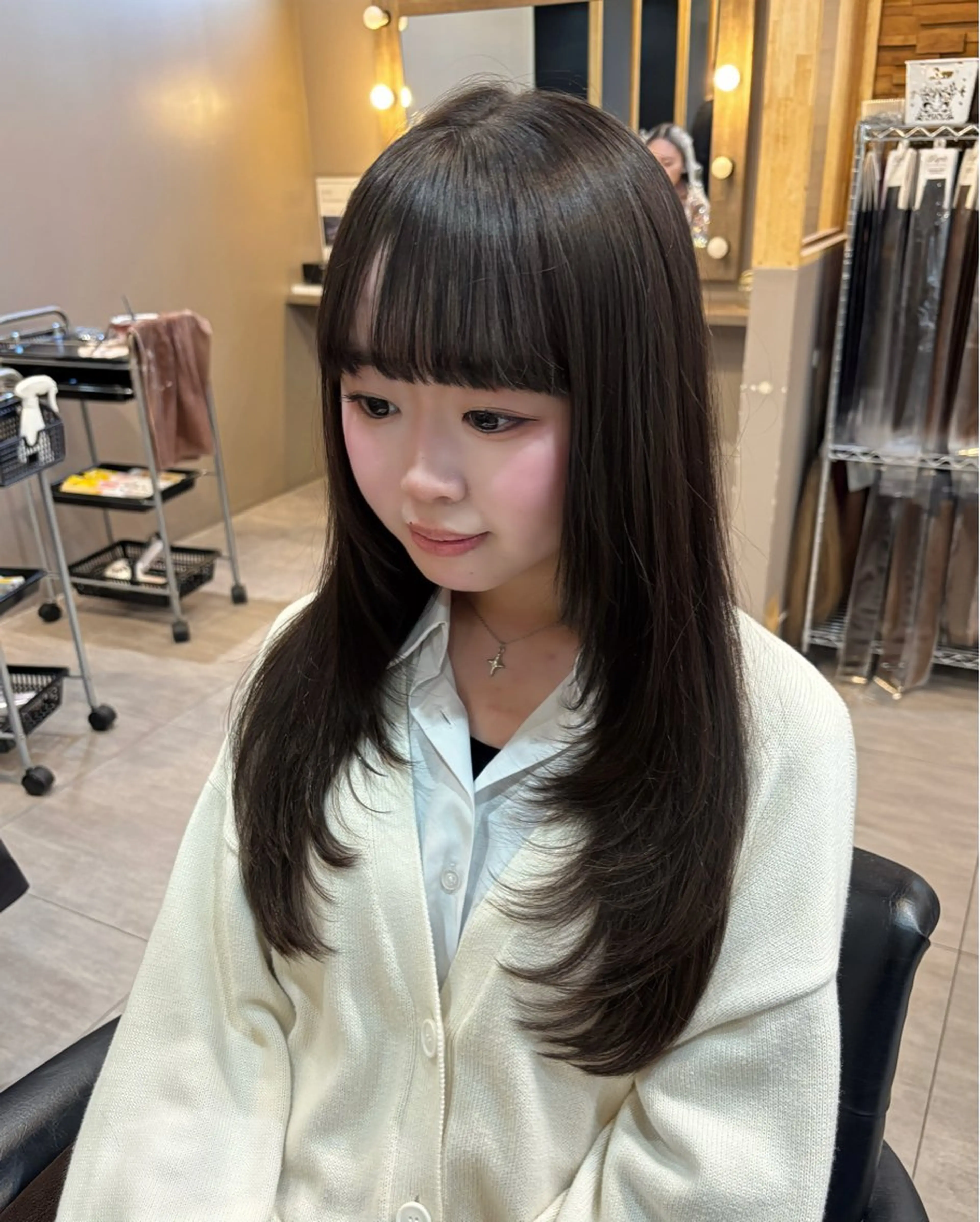 ロング シールエクステ エクステ レイヤーカット エクステ エクステ/ハイトーン レイヤーHIROのヘアスタイル