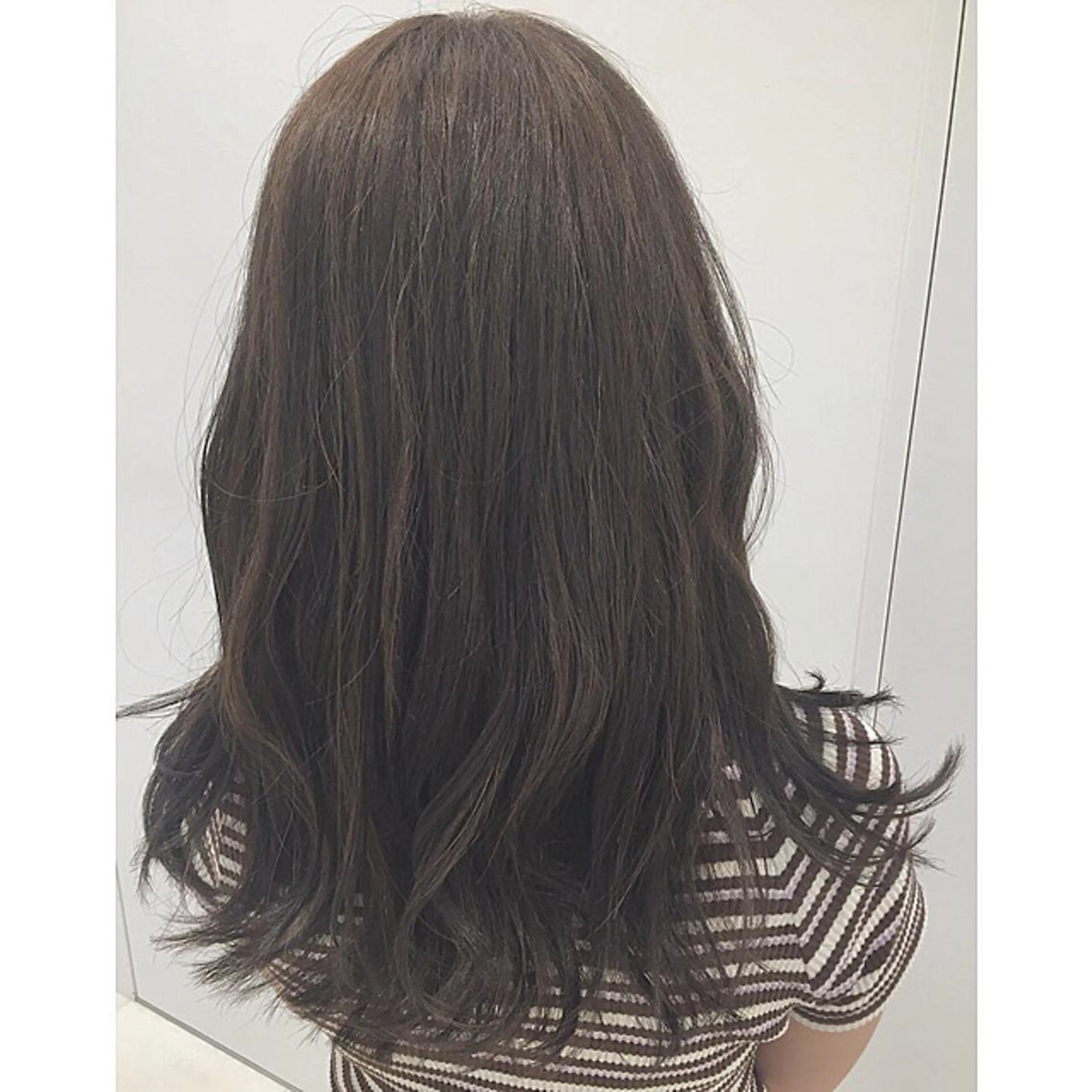ロング カラー ヘアアレンジ ブリーチ ハイライトカラー ブリーチなしカラー ハイライト ヘアカラー トリートメント 透明感♡︎♡︎ 佐々木早苗のヘアスタイル