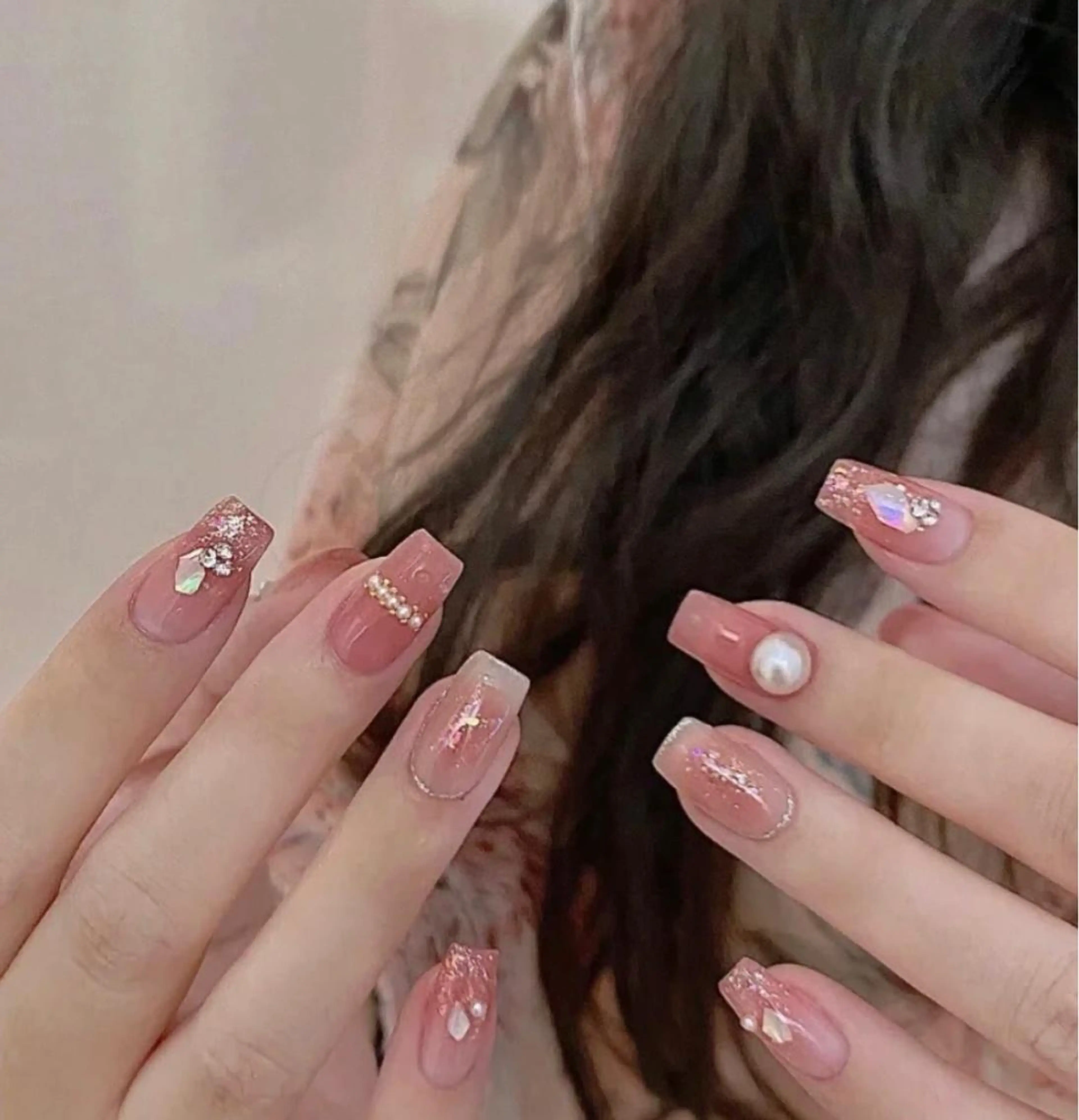 ネイル ハンドネイル VIVIAN リサのネイルデザイン