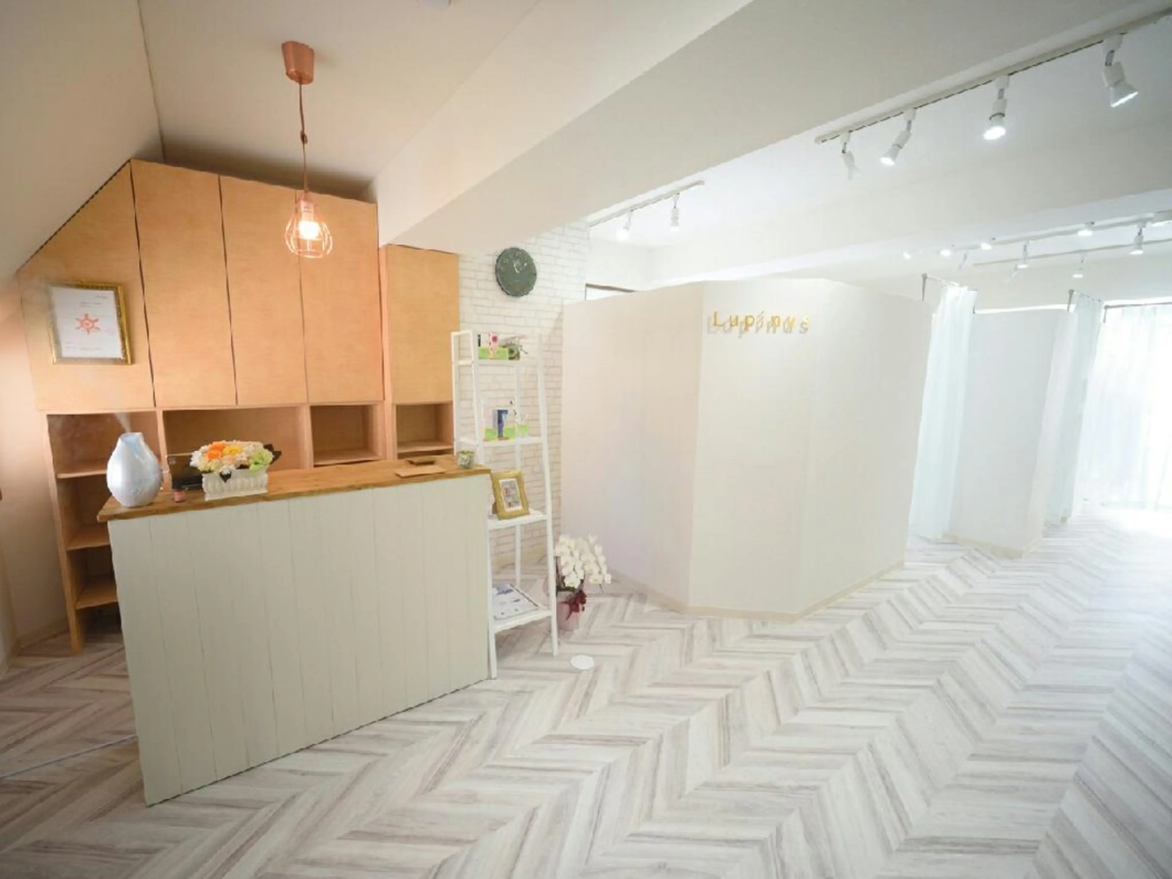 マツエク・マツパ Lupinus 国立店のマツエク・マツパデザイン