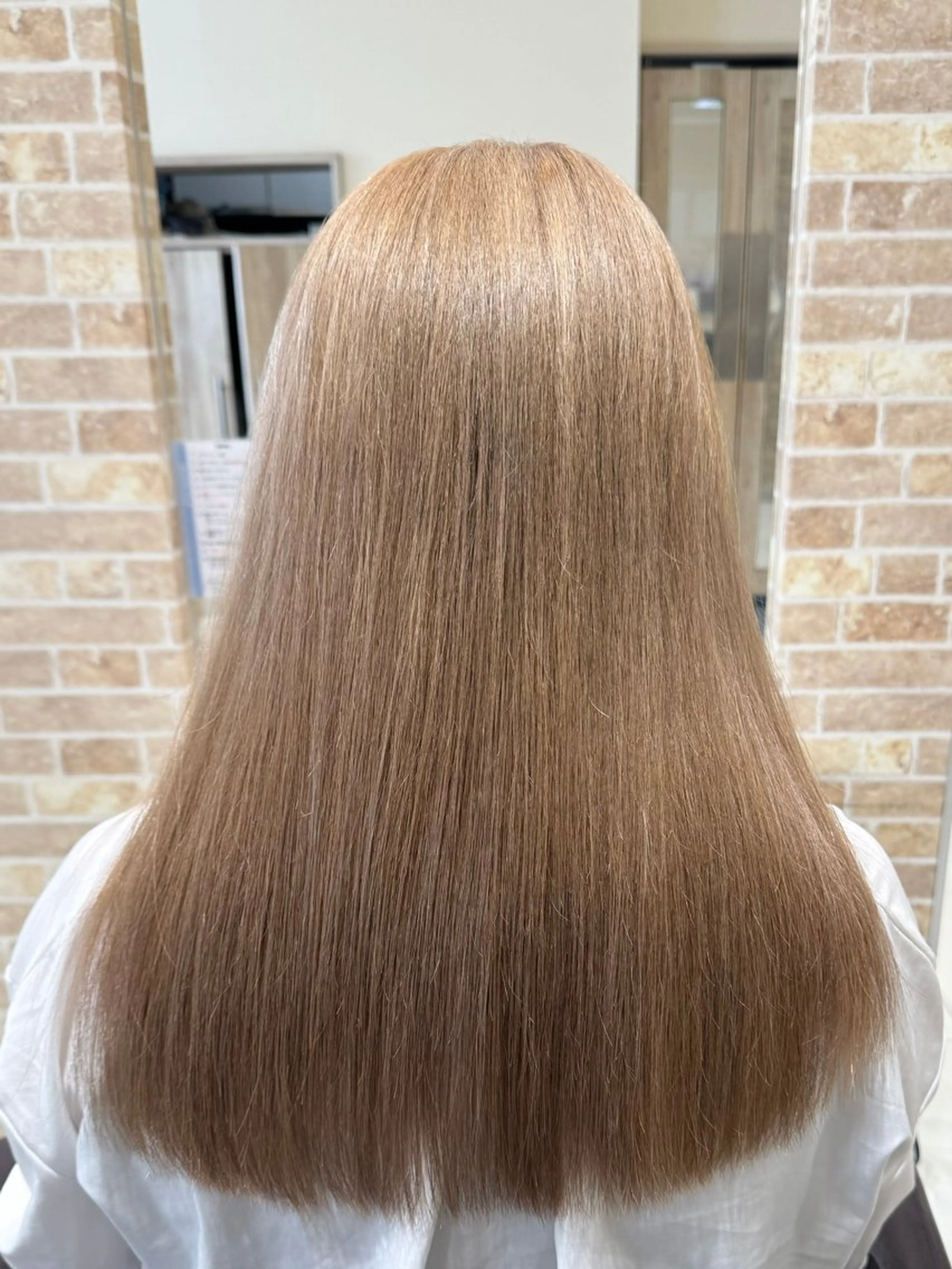 ロング カラー GRANDEUR やまだかなのヘアスタイル