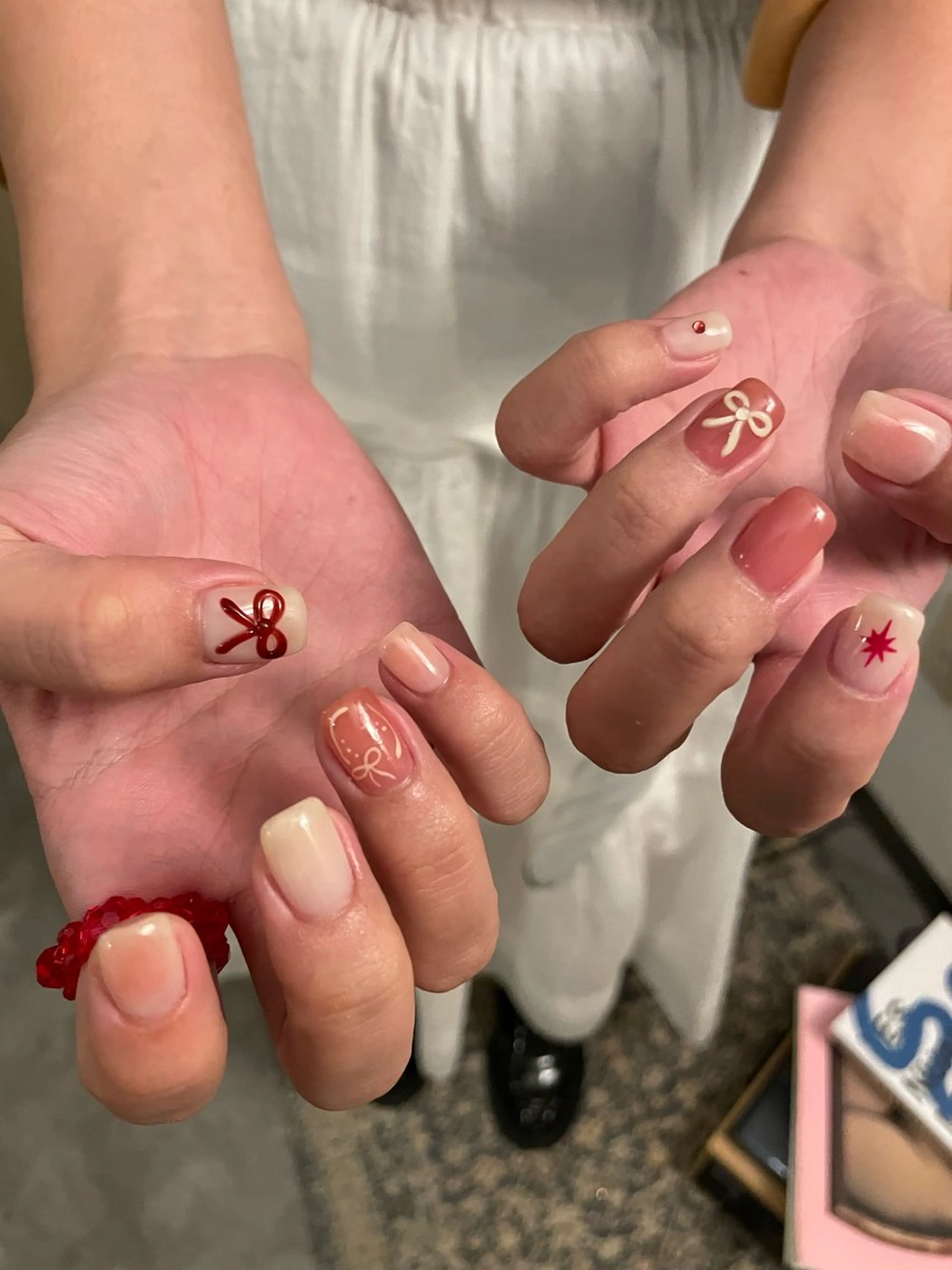 ネイル リボン ハンドネイル roof nailのネイルデザイン