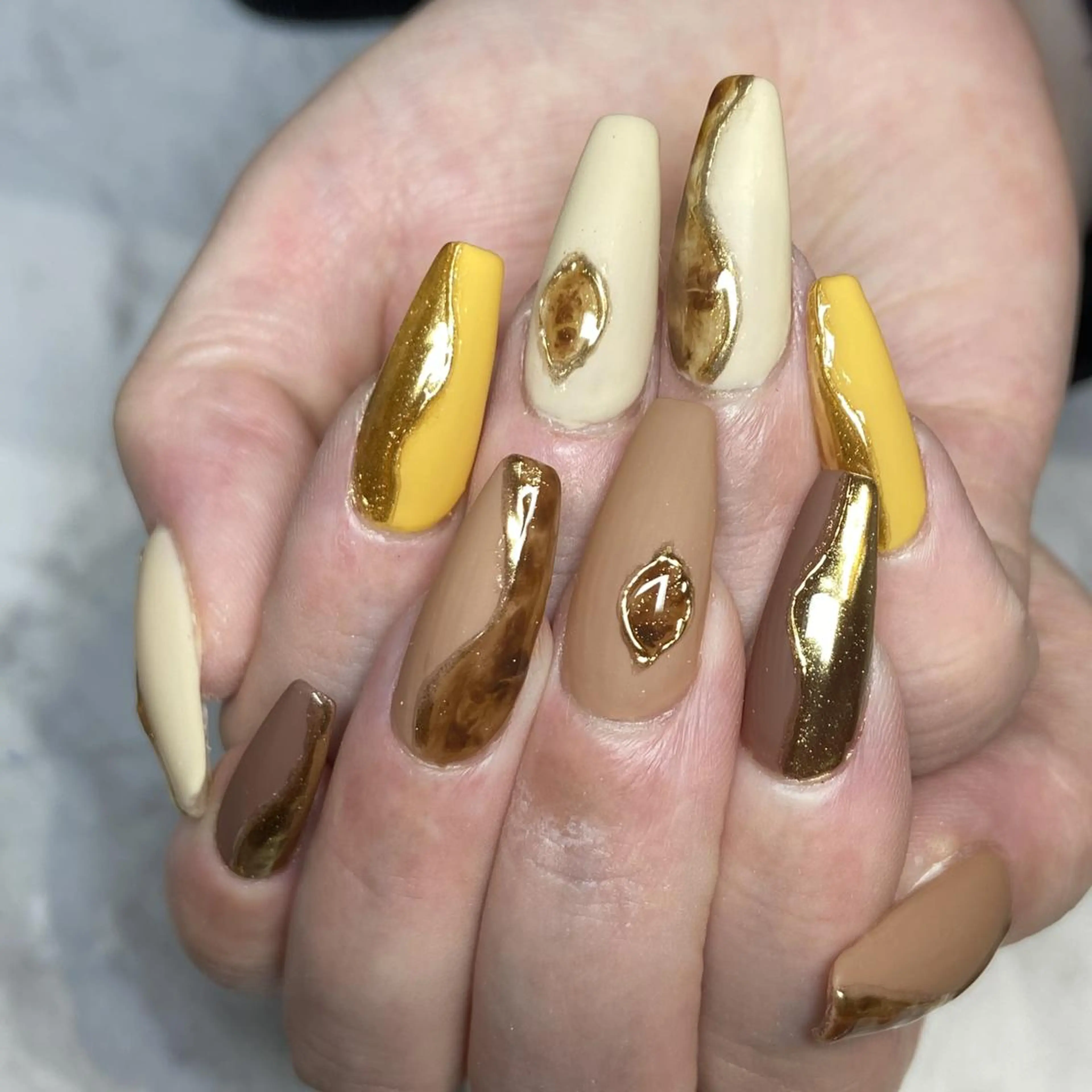 ネイル ハンドネイル あ きのネイルデザイン