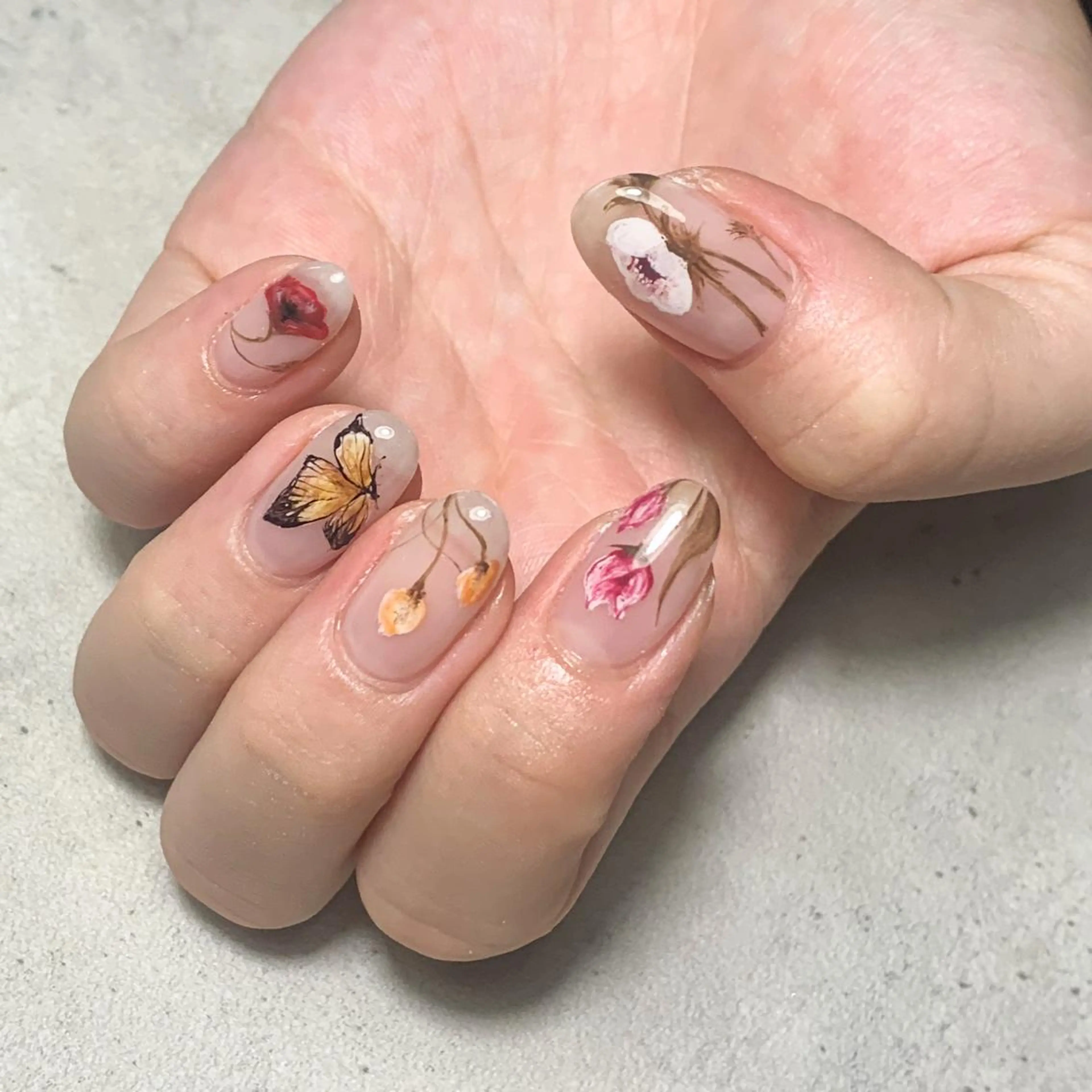 ネイル ワンカラーネイル FIORITURA aiのネイルデザイン