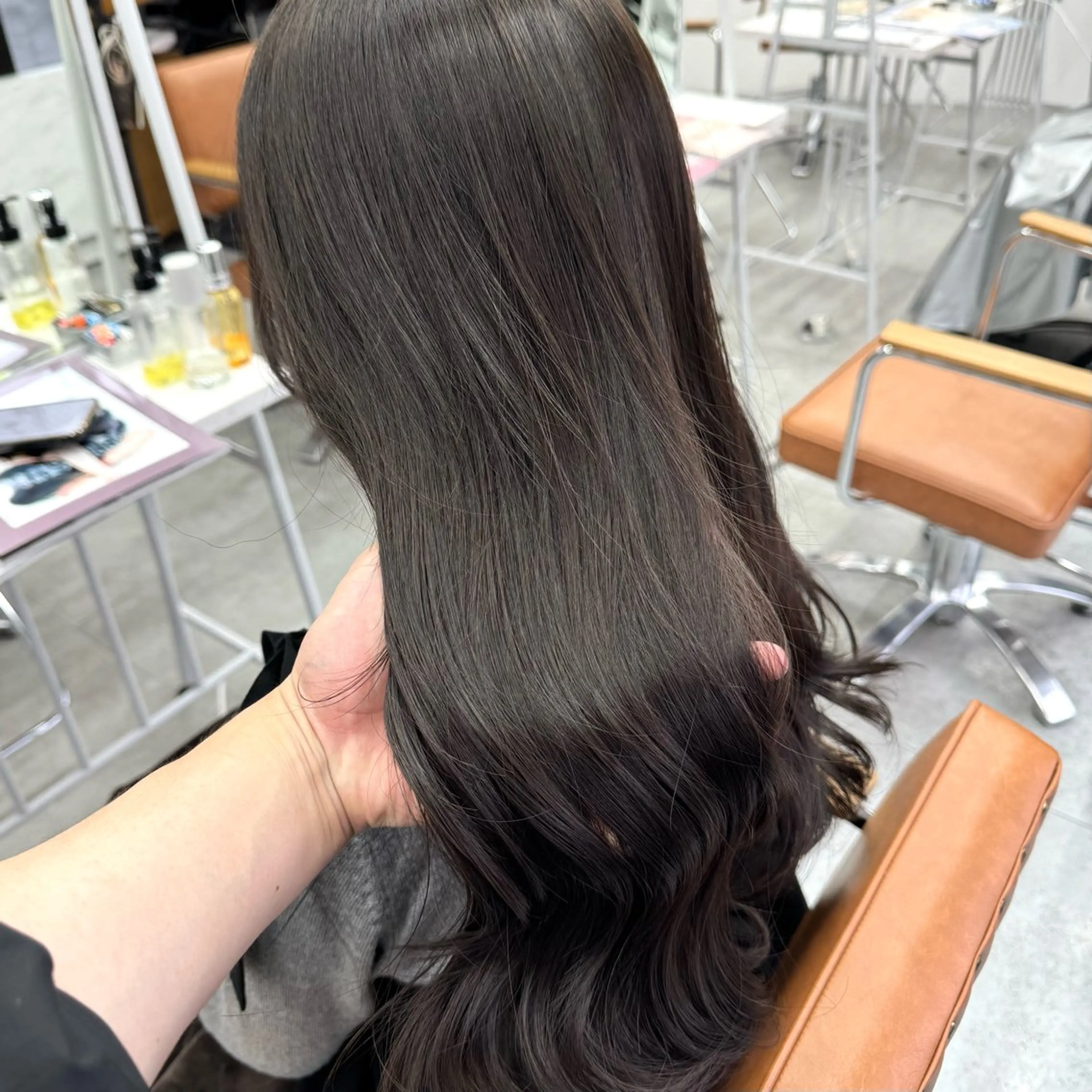 ロング カラー ヘアアレンジ ヘアカラー ブリーチなしカラー /新百合ヶ丘/安形翔のヘアスタイル