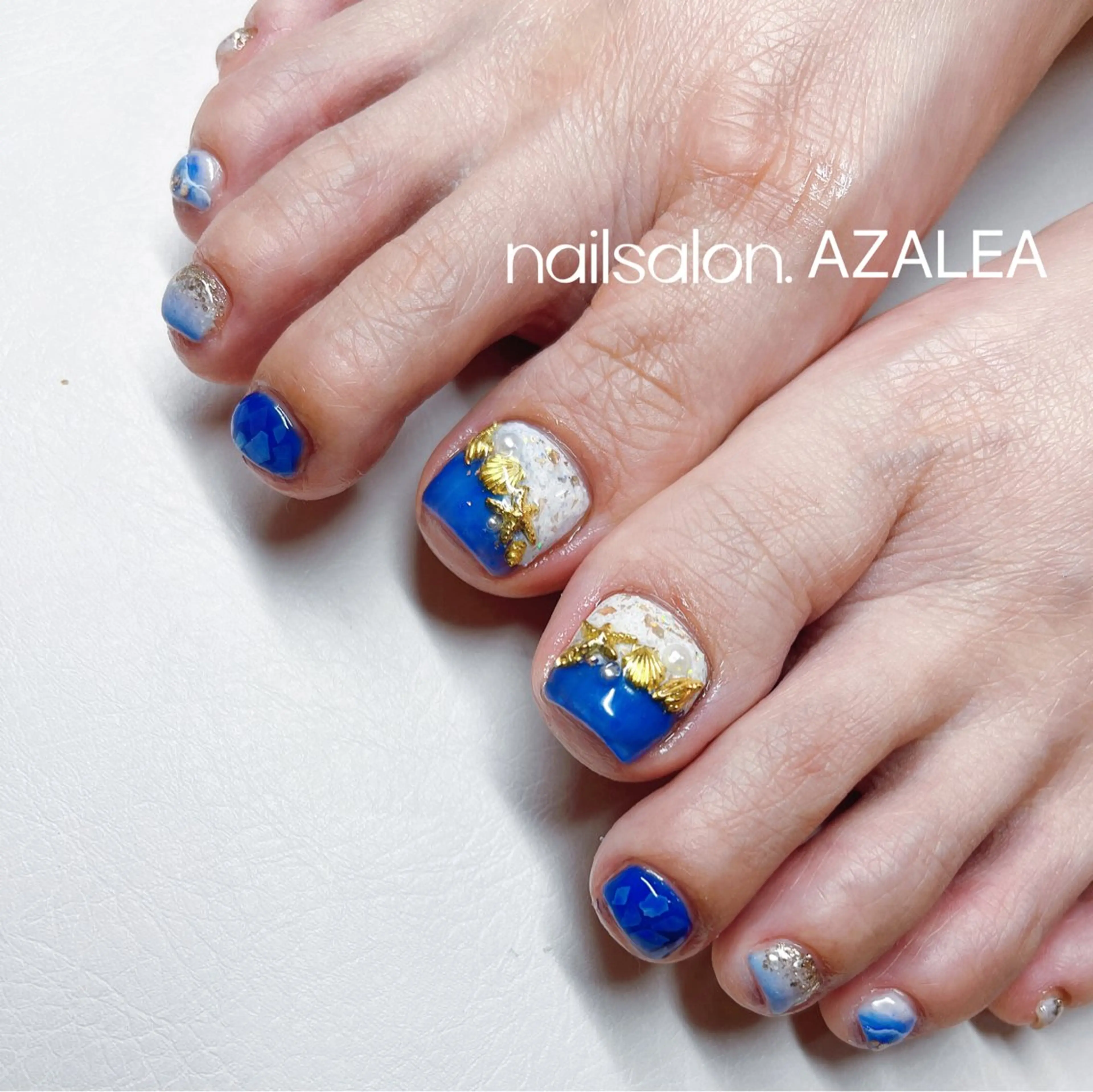 ネイル フットネイル R inのネイルデザイン