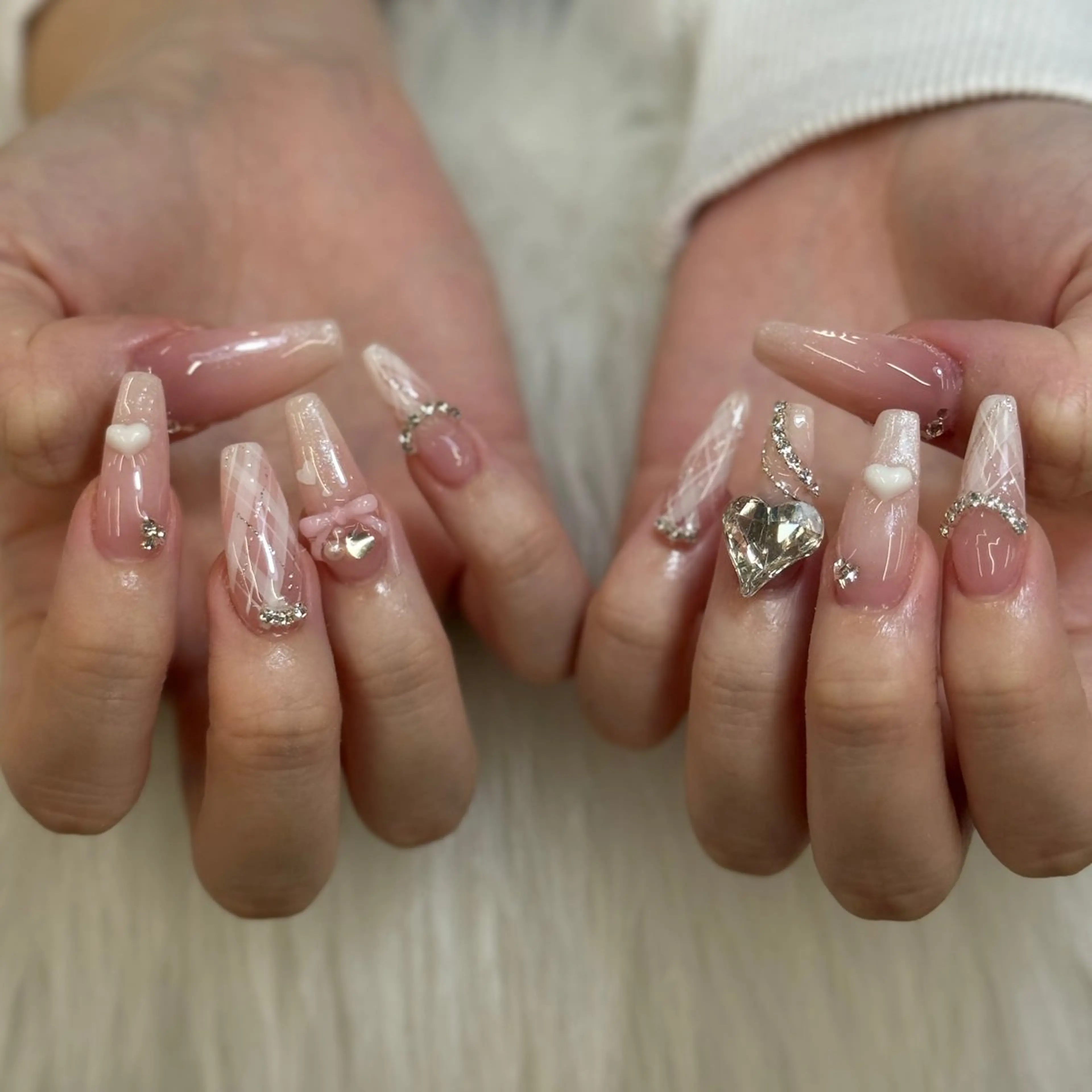 ネイル ANH ゴテゴテネイルのネイルデザイン