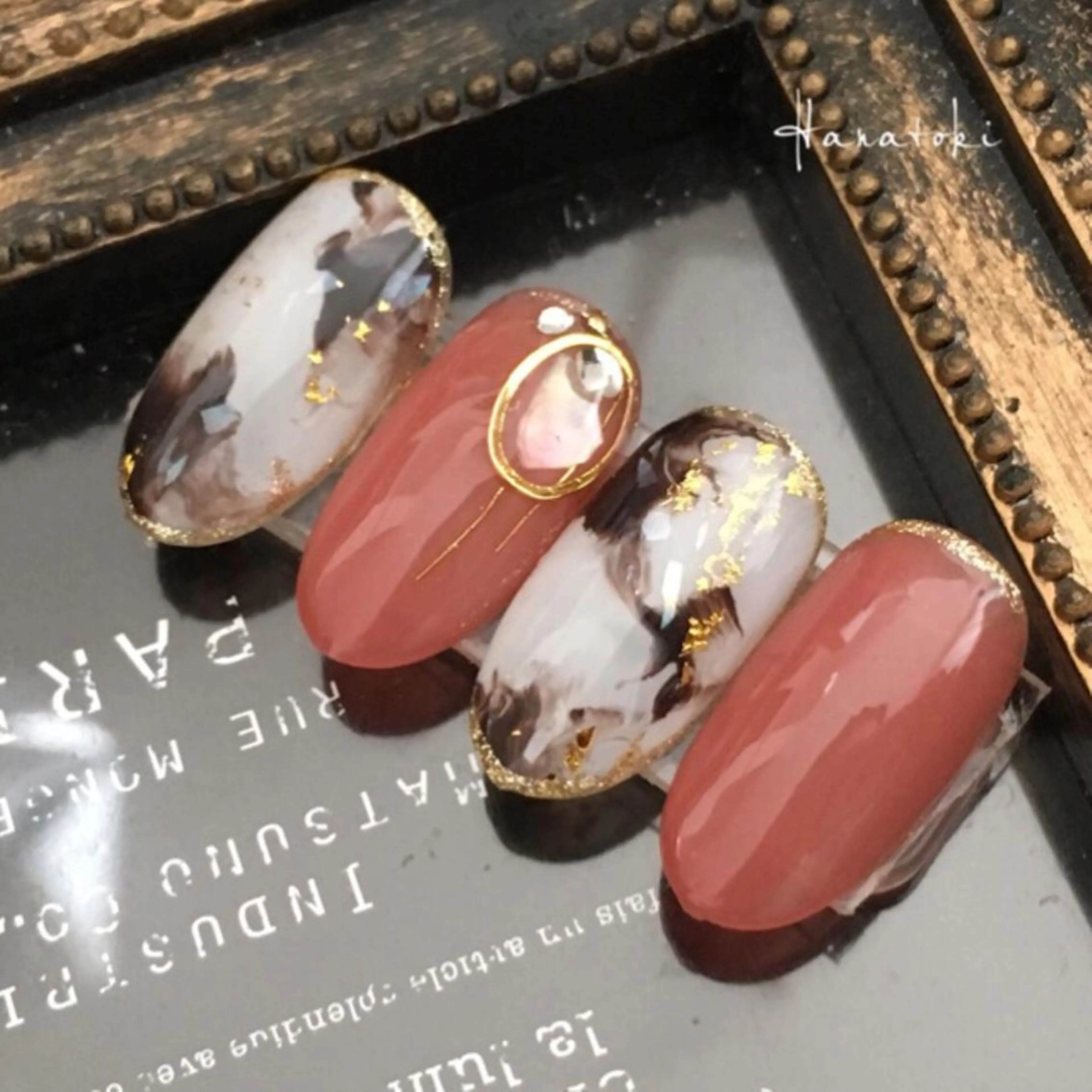 ネイル べっ甲ネイル ニュアンスネイル Hanatoki所属・菅原 千明のネイルデザイン