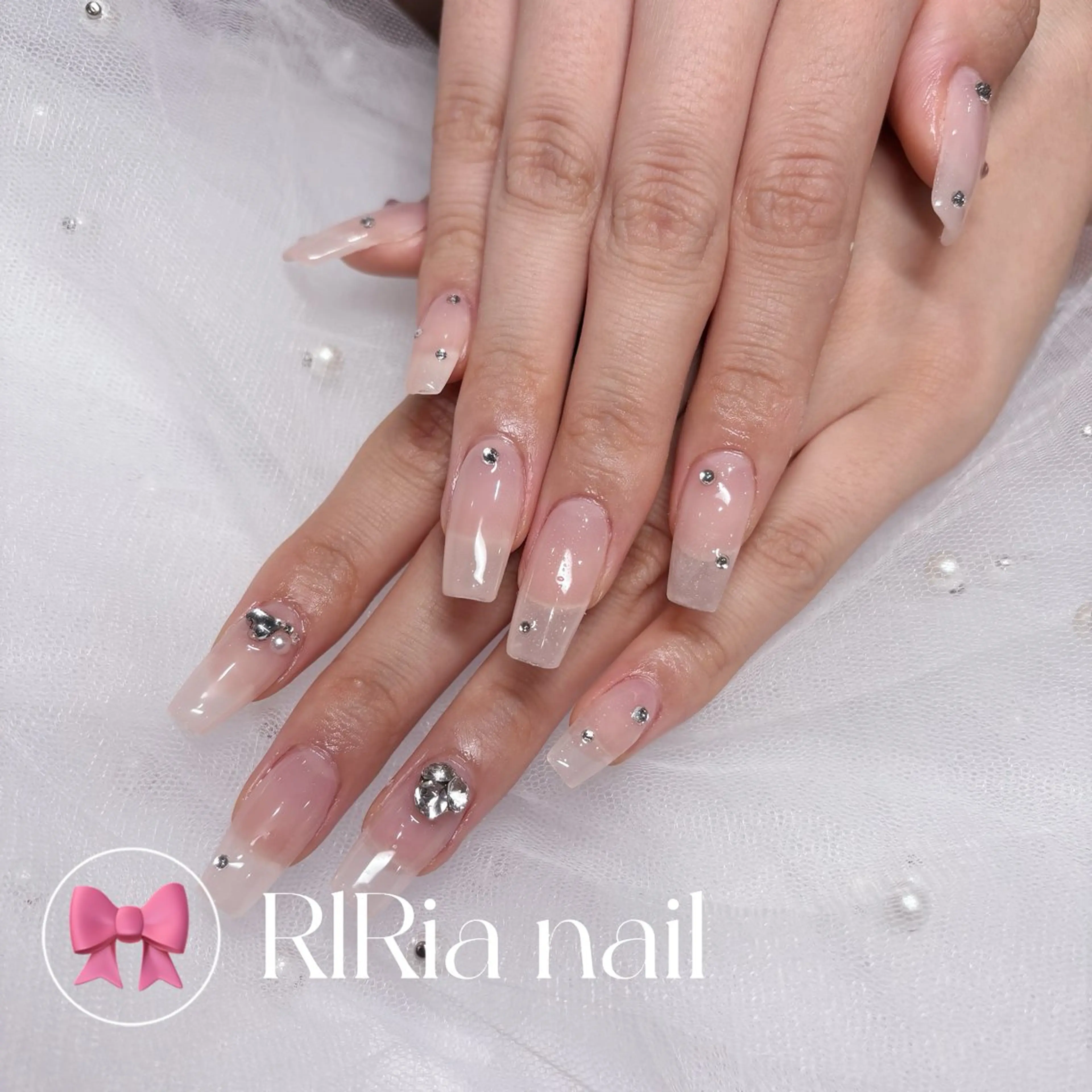 ネイル クリアネイル キラキラネイル ロングネイル ピンク スクエアネイル ハンドネイル 🎀『RlRia』（GO TODAY シェアサロン 横浜Solace店内）🎀所属・RlRia .のネイルデザイン