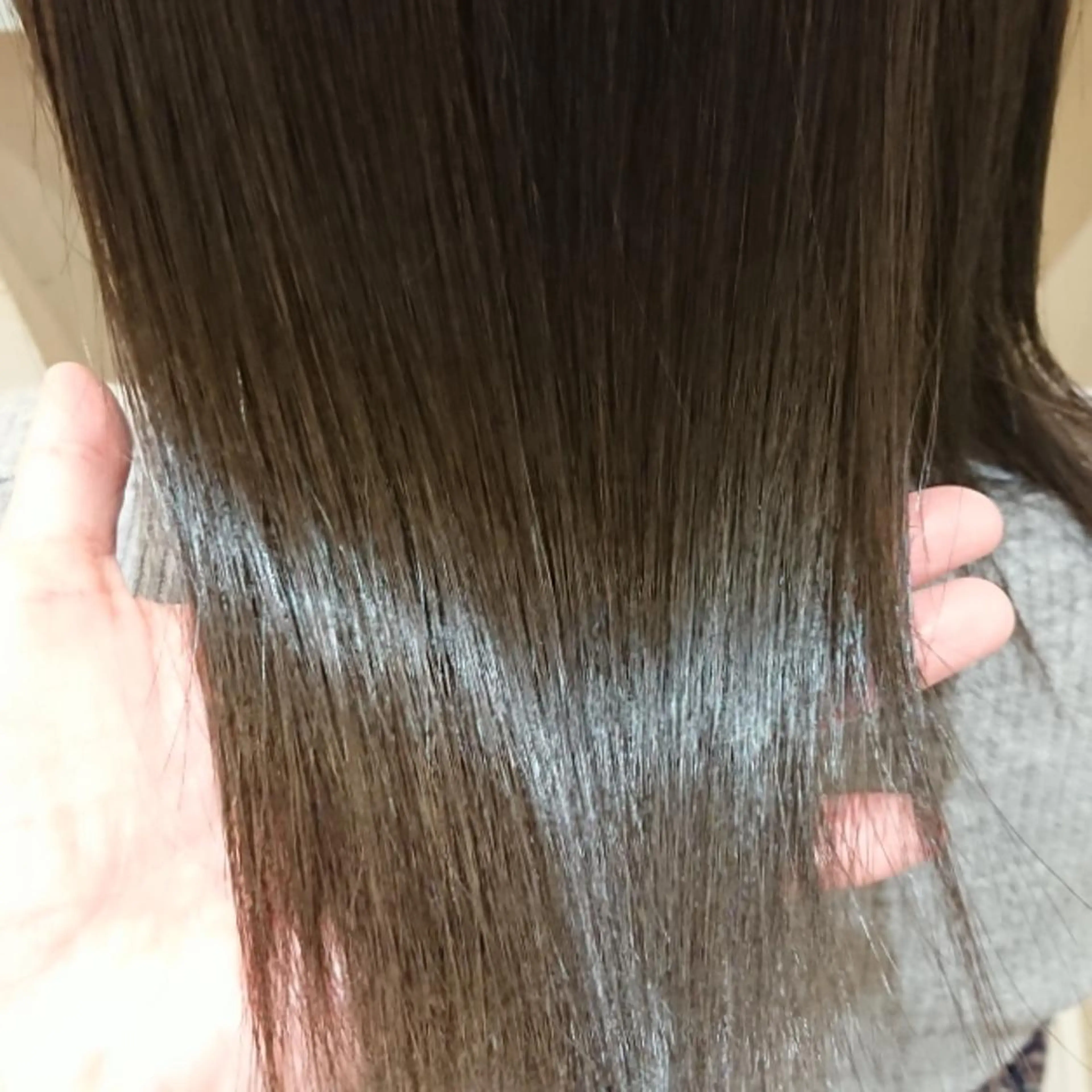 ミディアム 髪質改善 縮毛矯正 crea   芦田 武栄のヘアスタイル