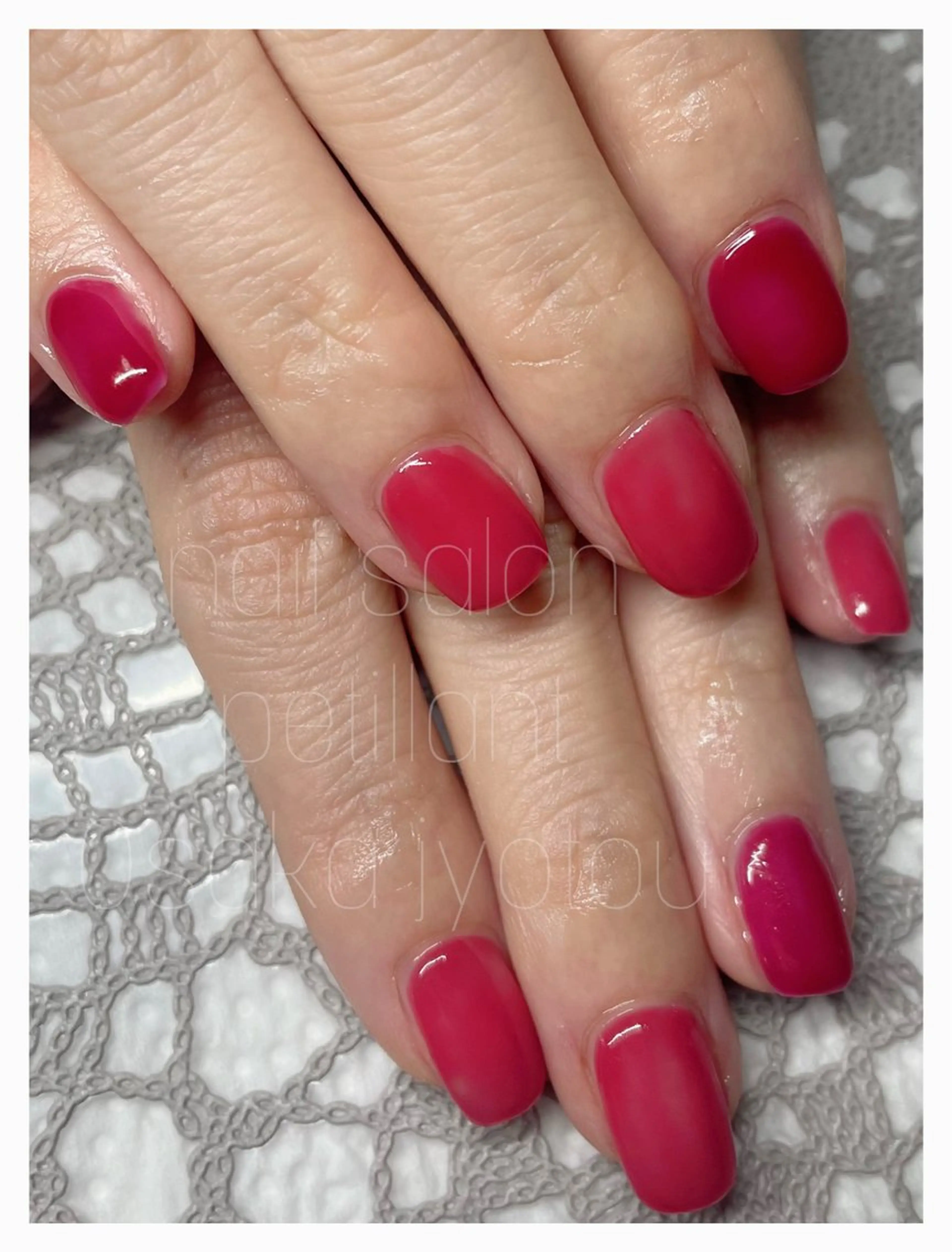 ネイル 赤色 ハンドネイル ハンドケア petillant所属・nail salon petillantのネイルデザイン