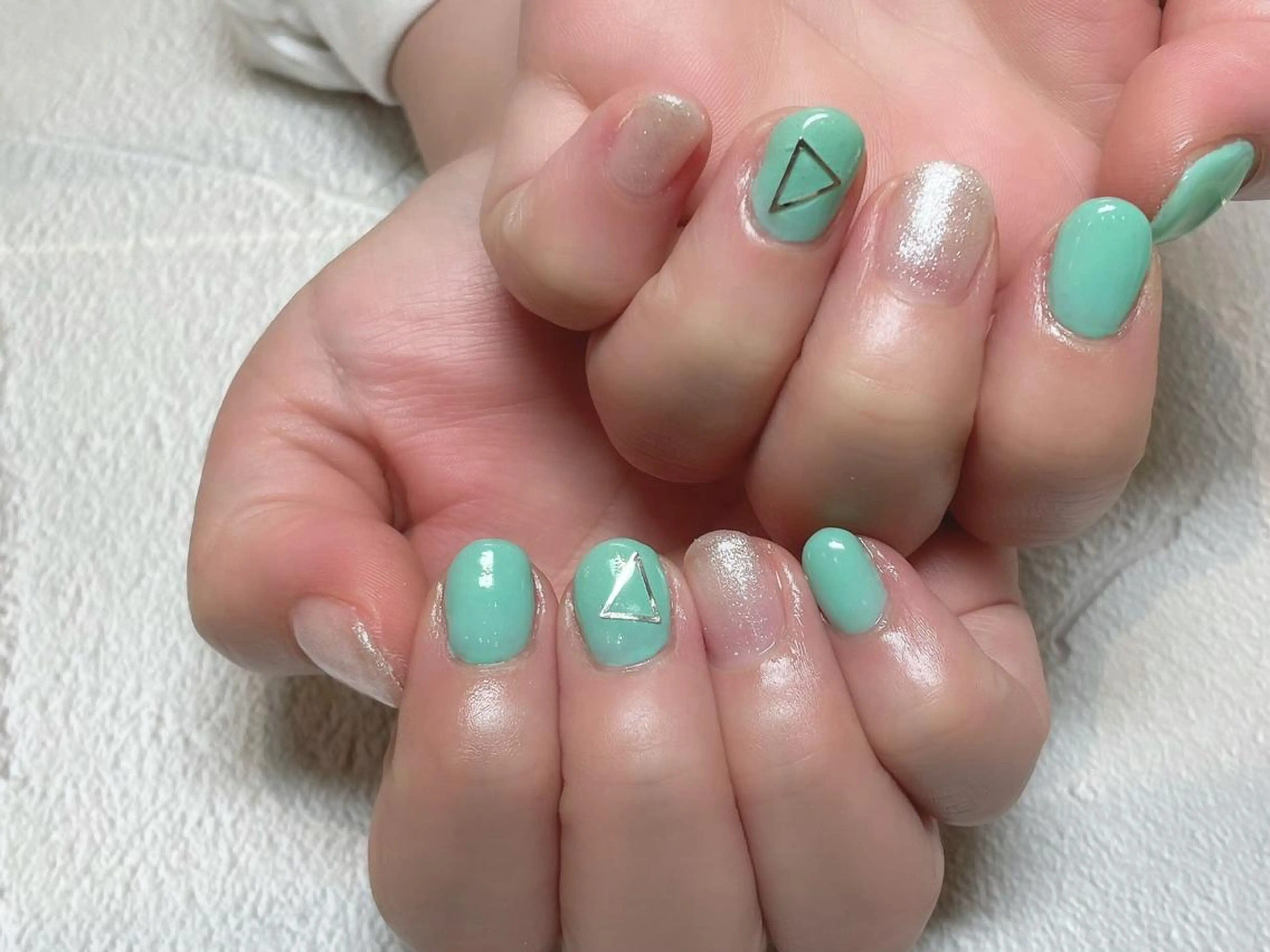 ネイル SINCERELY シンシアリー🌈のネイルデザイン