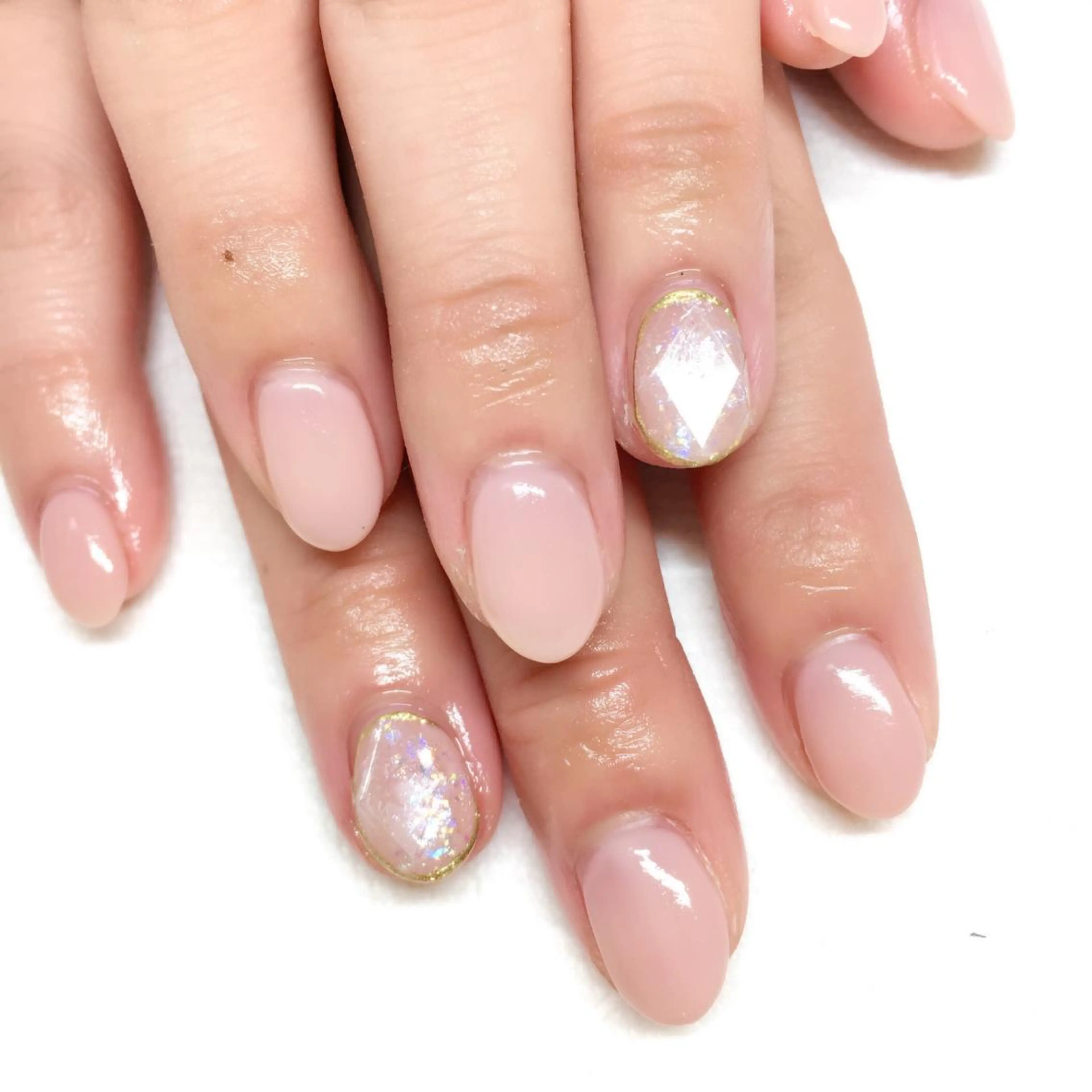 ネイル フットネイル ジェルネイル ミラーネイル パラジェル 春ネイル clover nailのネイルデザイン