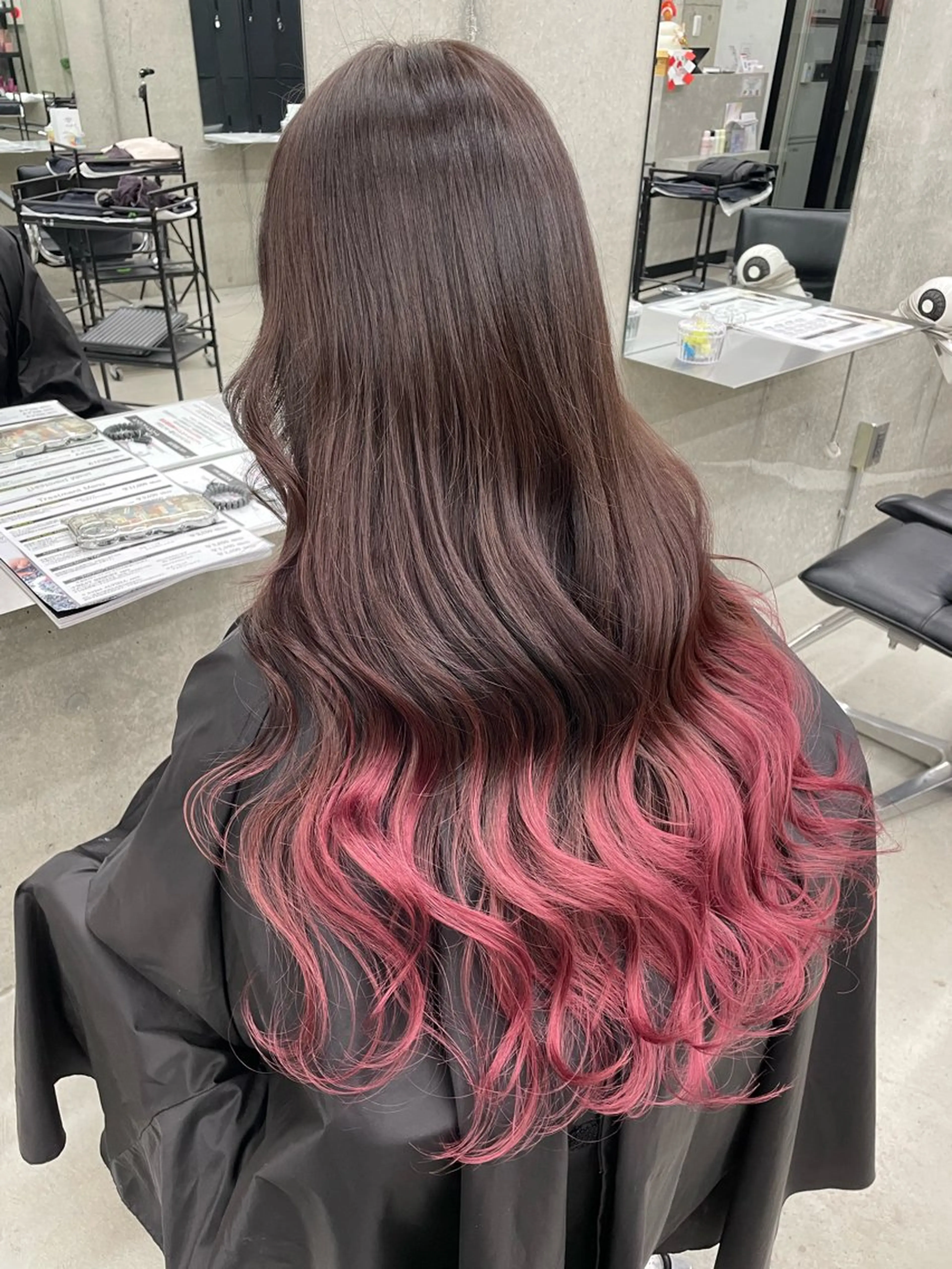 カラー ブリーチ グラデーションカラー ハイトーンカラー ヘアカラー 田中 莉香のヘアスタイル