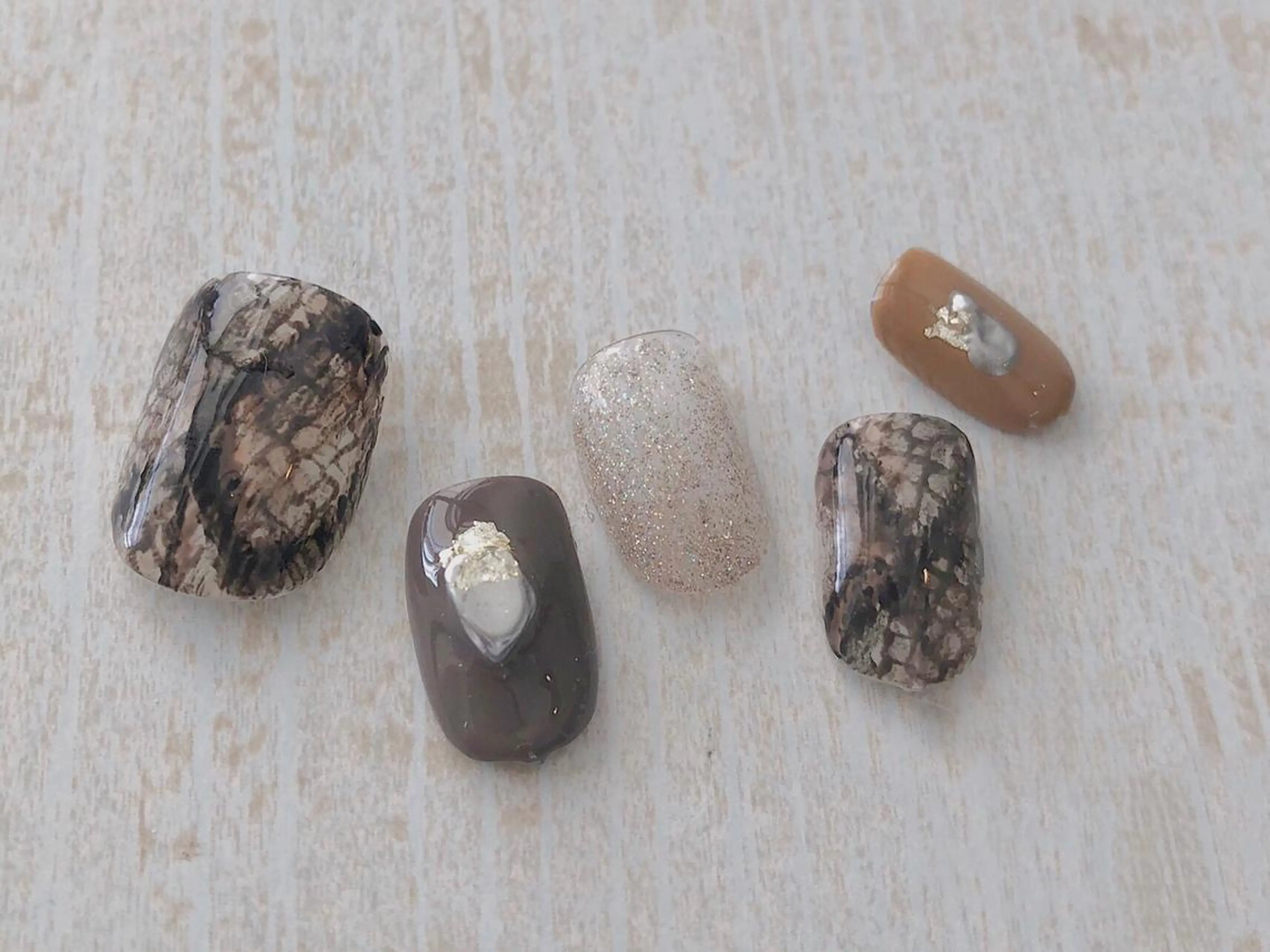 ネイル 𖡼 yumenoのネイルデザイン