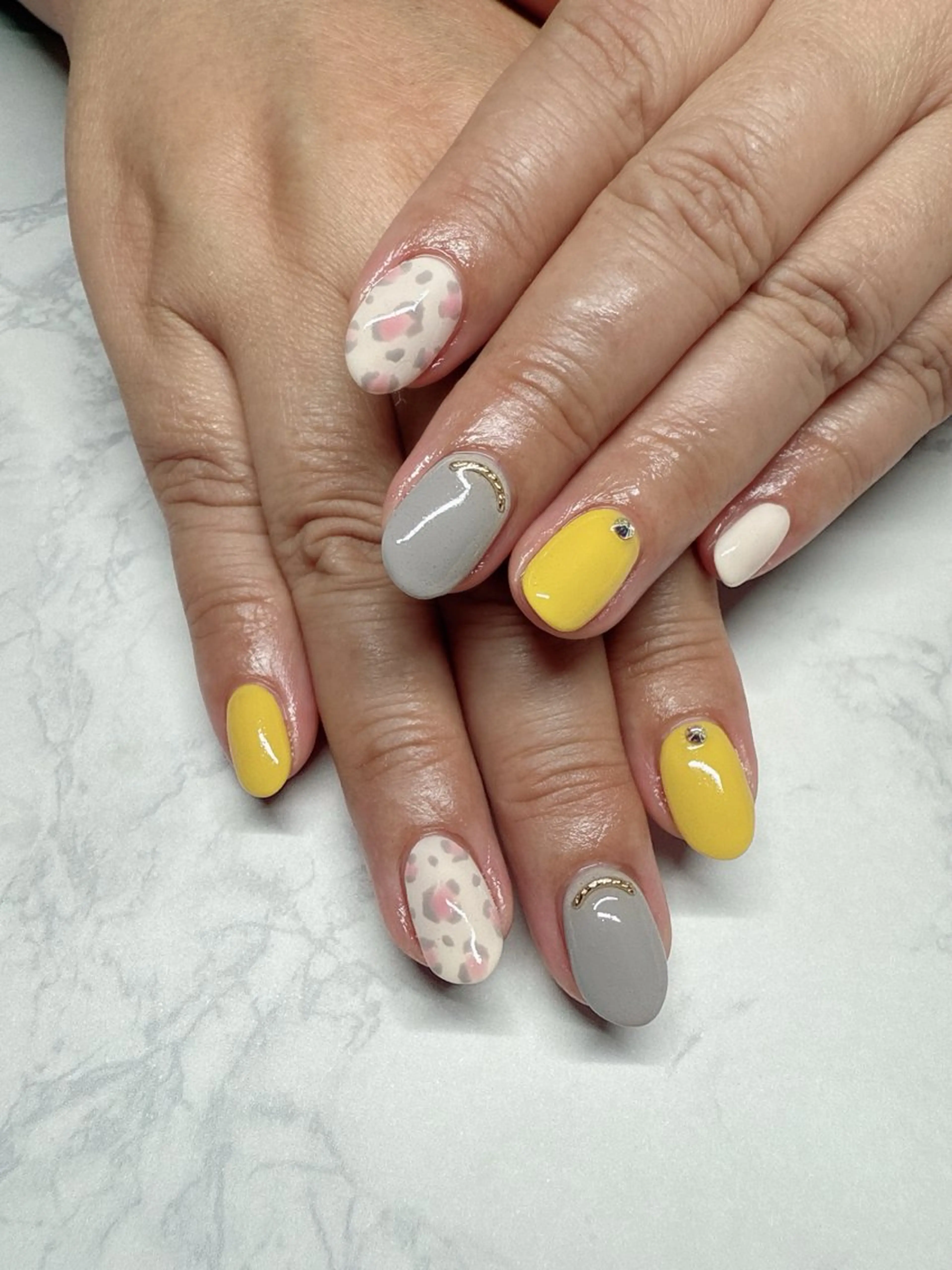 ネイル ハンドネイル nailist SATO【銀座】のネイルデザイン