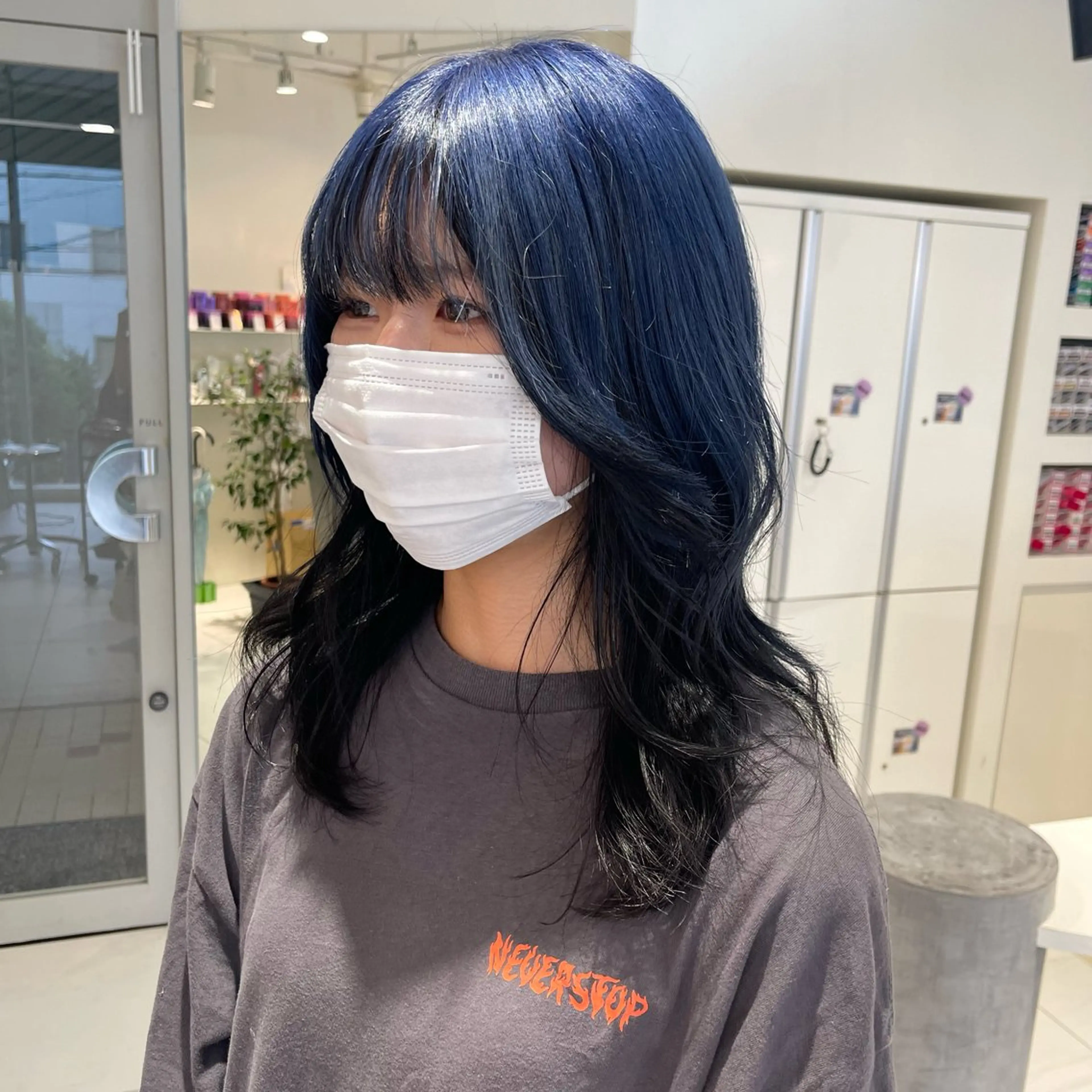 セミロング カラー 顔まわりレイヤー 顔周りカット レイヤーカット 由比藤理子 ブリーチカラー🌈のヘアスタイル