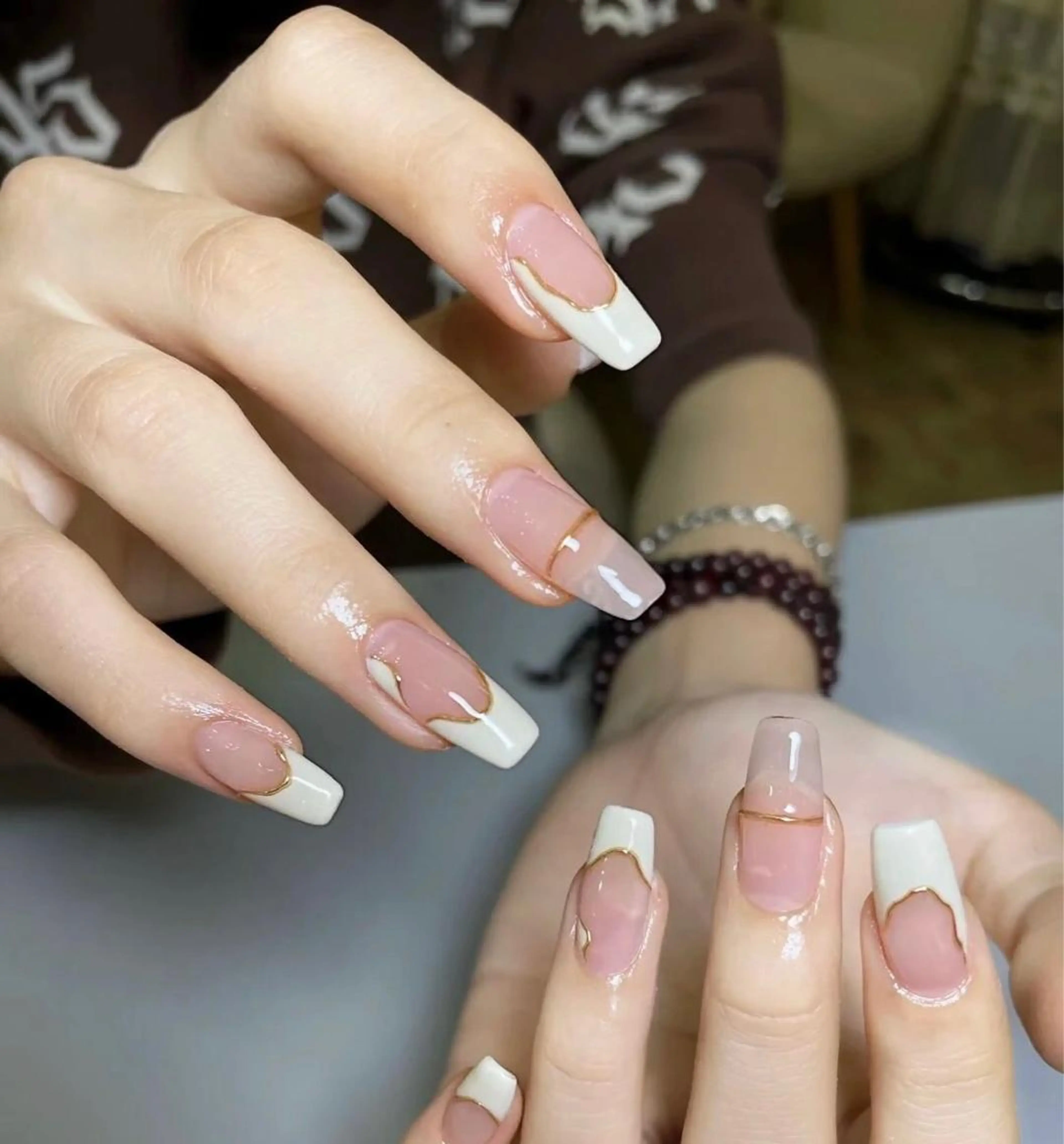 ネイル ハンドネイル フットネイル 💅E•U•B NAIL🌹所属・横浜市中区曙町 ネイルE·U·Bのネイルデザイン