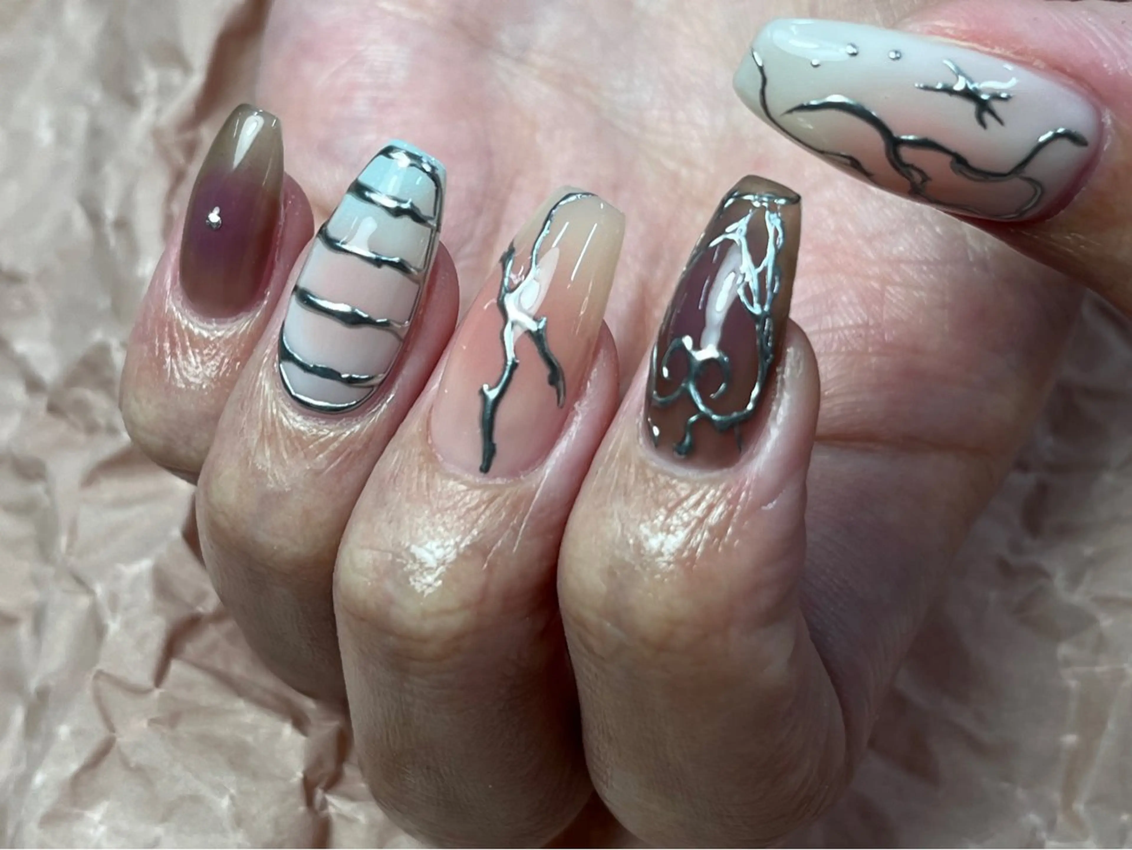 ネイル 持ち込み ハンドネイル ToliyDeliy Nail Salonのネイルデザイン