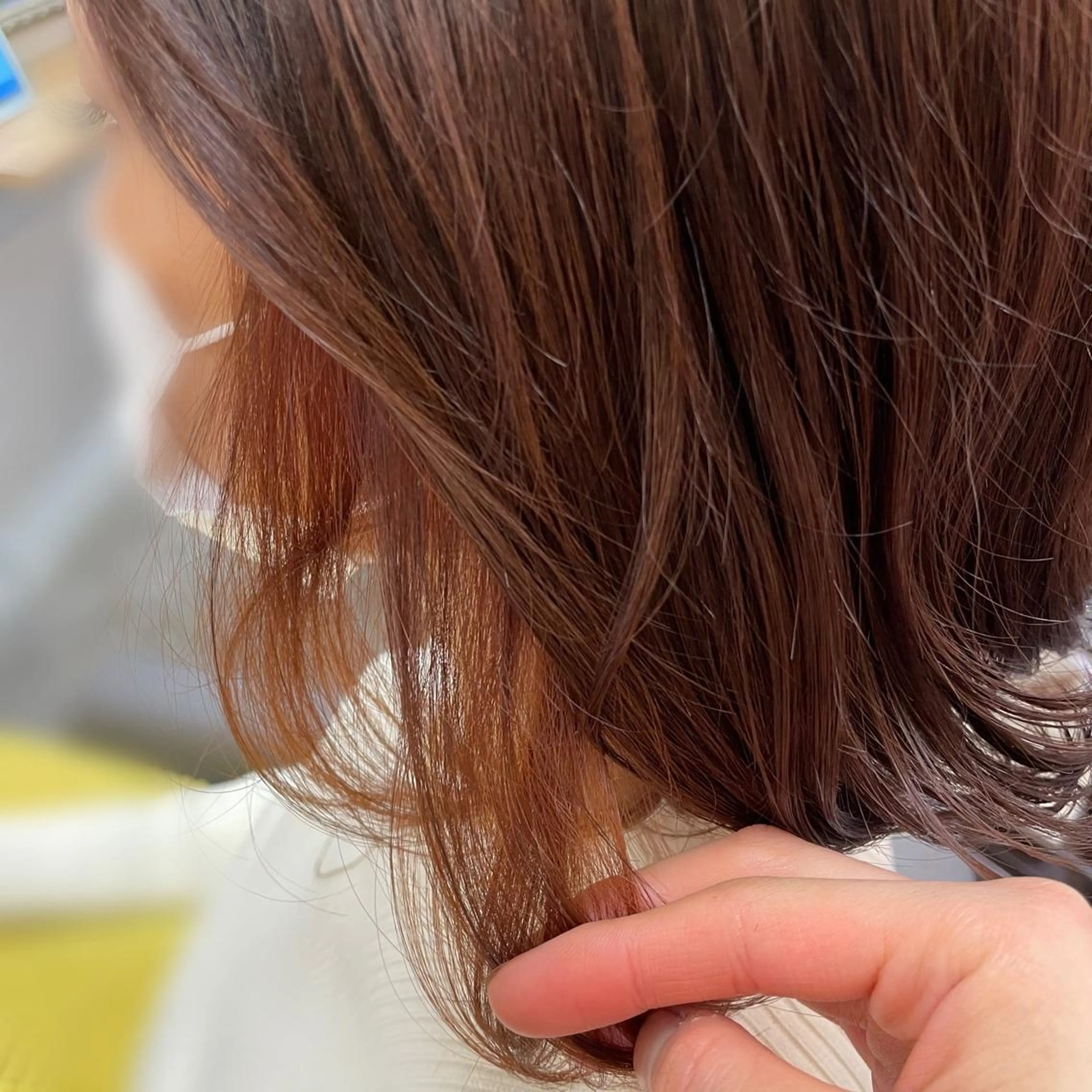 ミディアム カラー 齋藤 真由のヘアスタイル