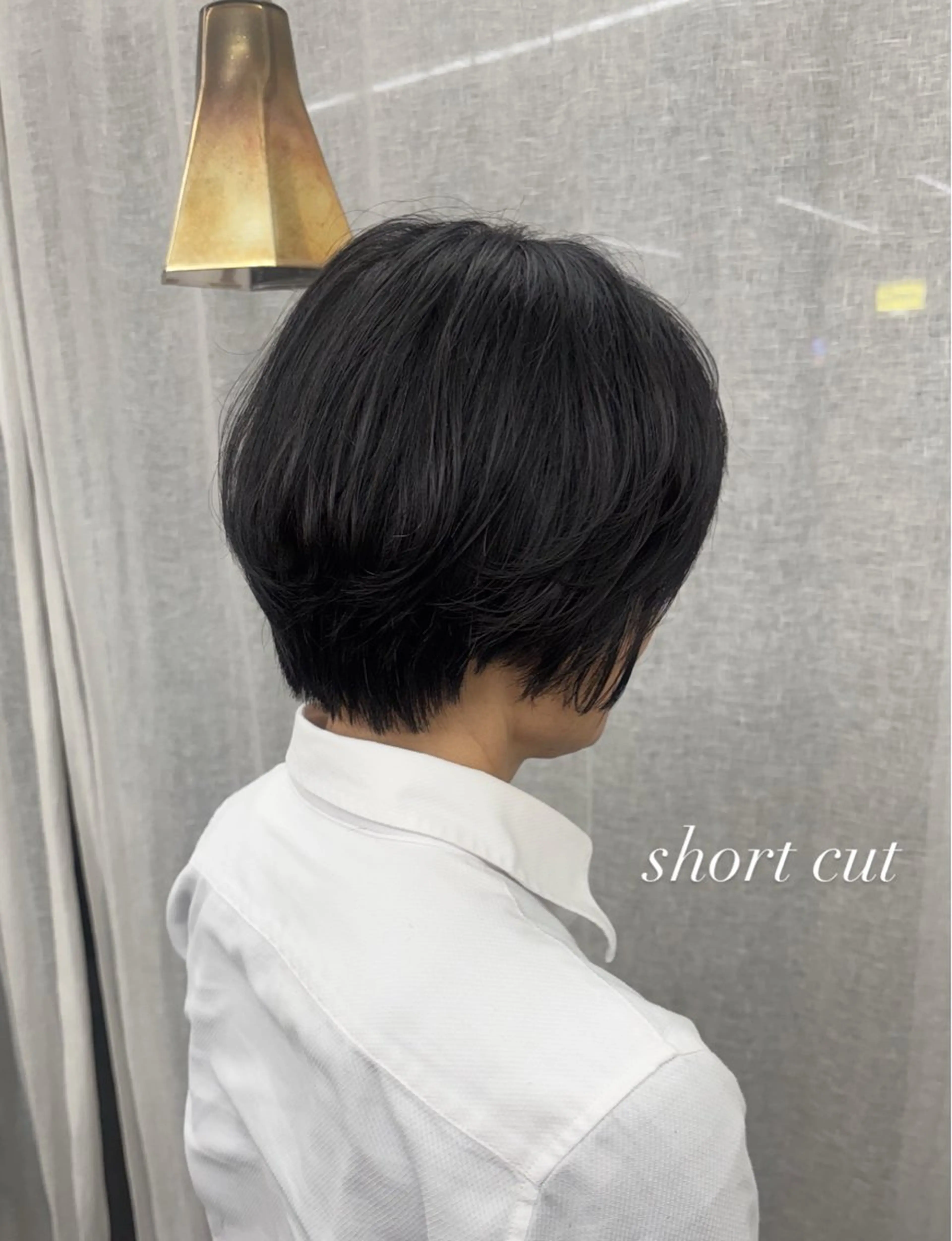 ショート くびれヘア レイヤーカット ショートヘア ヤマザキ アヤメ 【シベルバレー横浜】のヘアスタイル