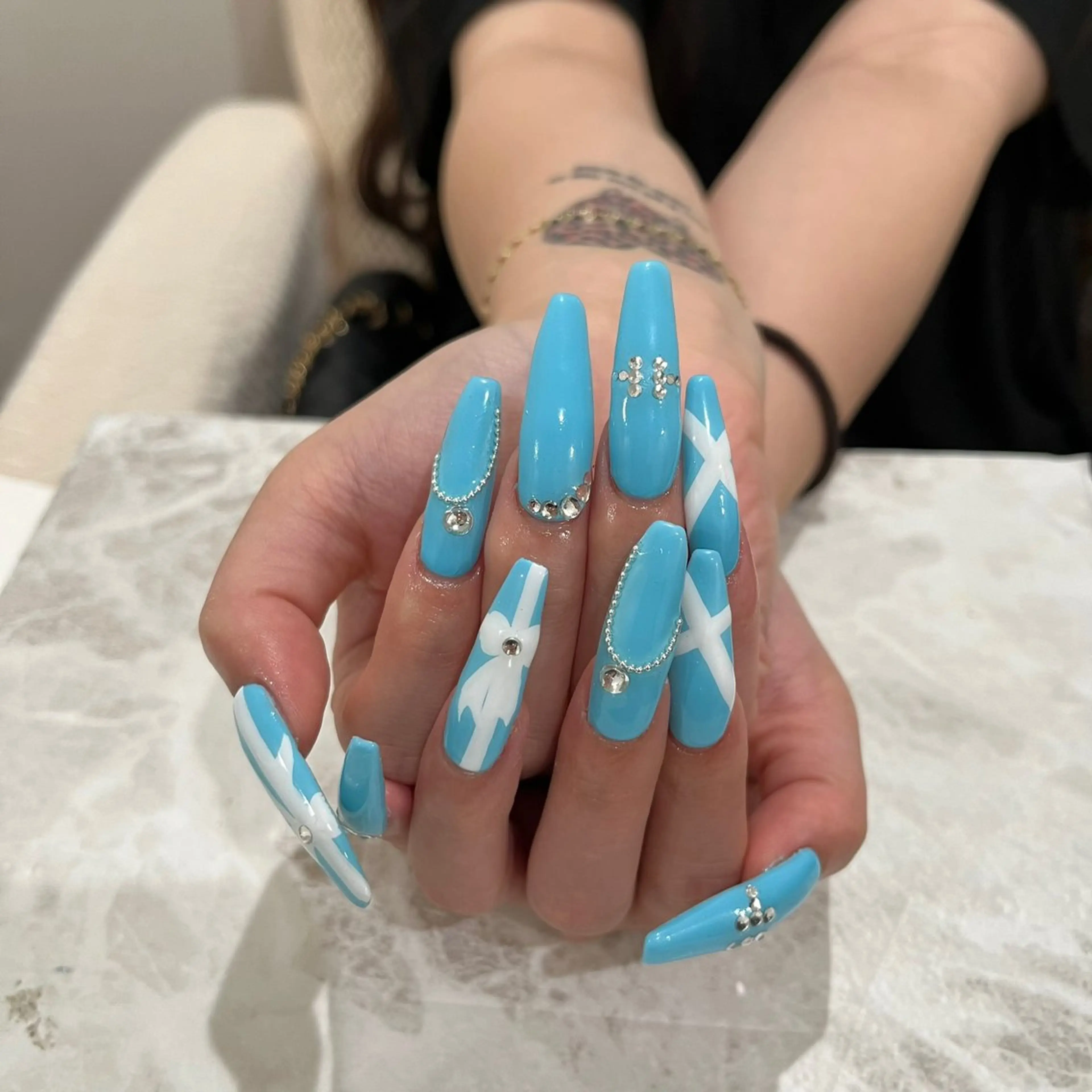 ネイル ＿WHITE+南海難波店所属・_WHITE+ 南海難波店のネイルデザイン