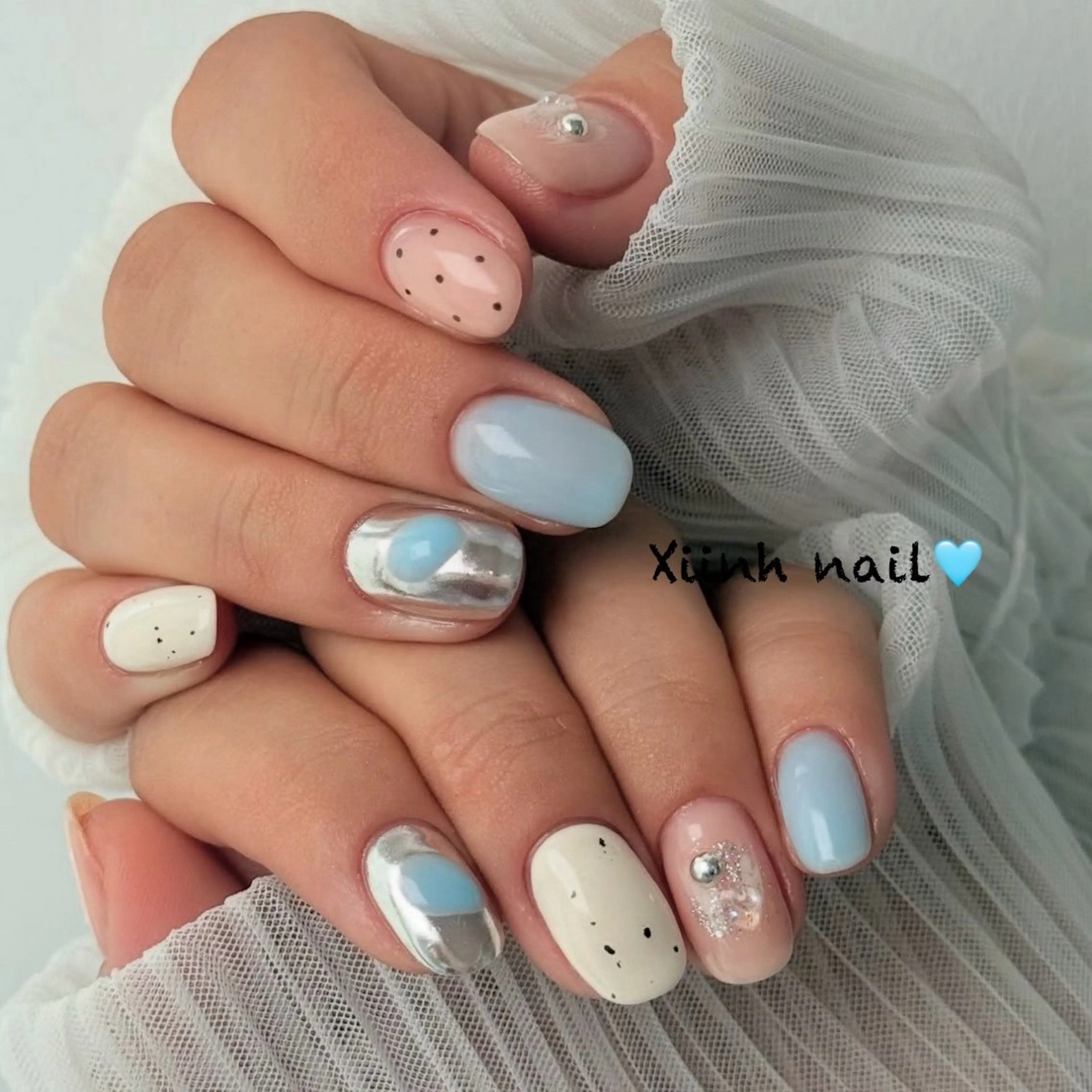 ネイル チークネイル 桜ネイル フットネイル フレンチネイル ジェルネイル ハンドネイル XIINH NAIL SALONのネイルデザイン