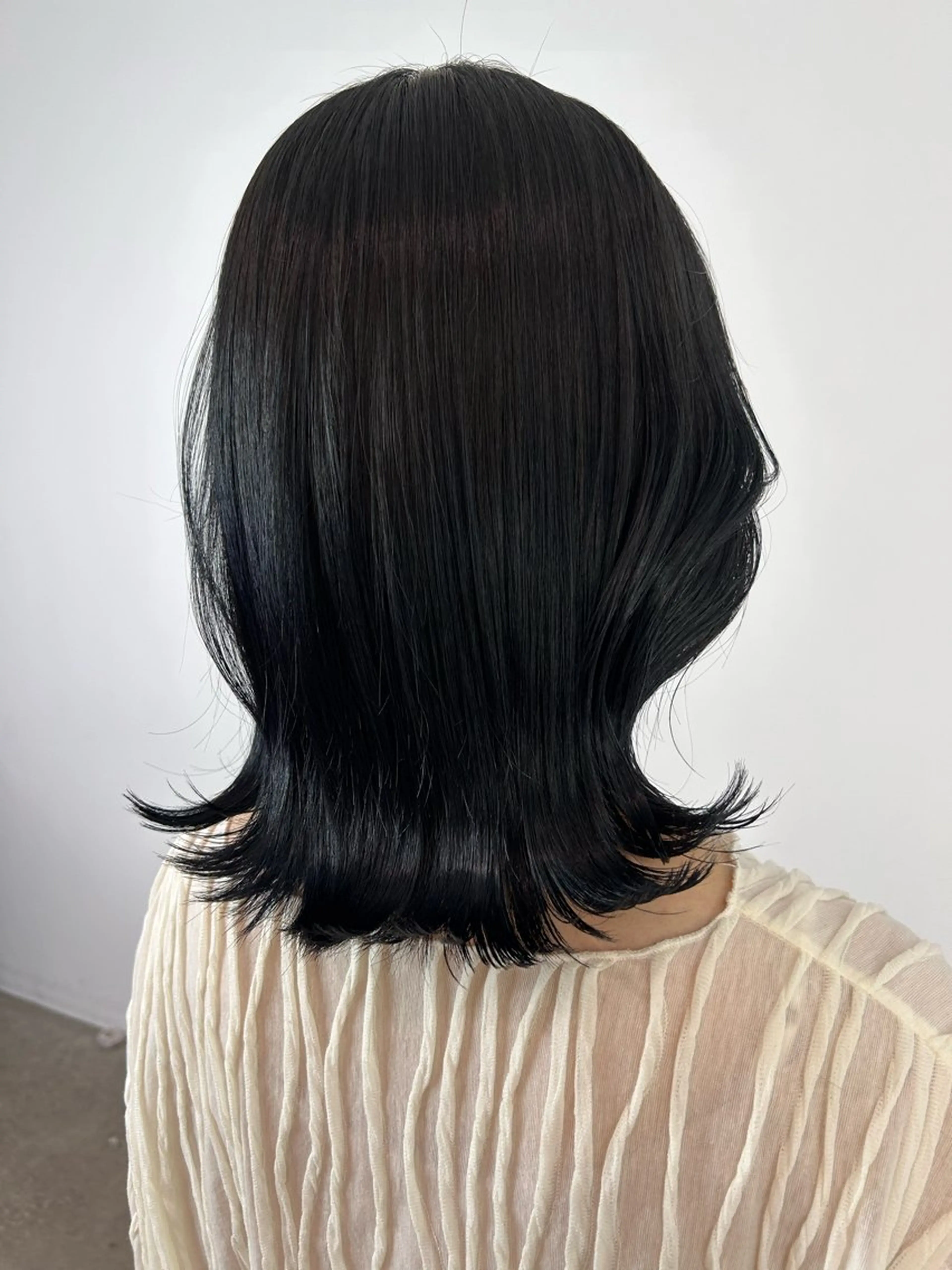 ミディアム 縮毛矯正 宮本晃成のヘアスタイル