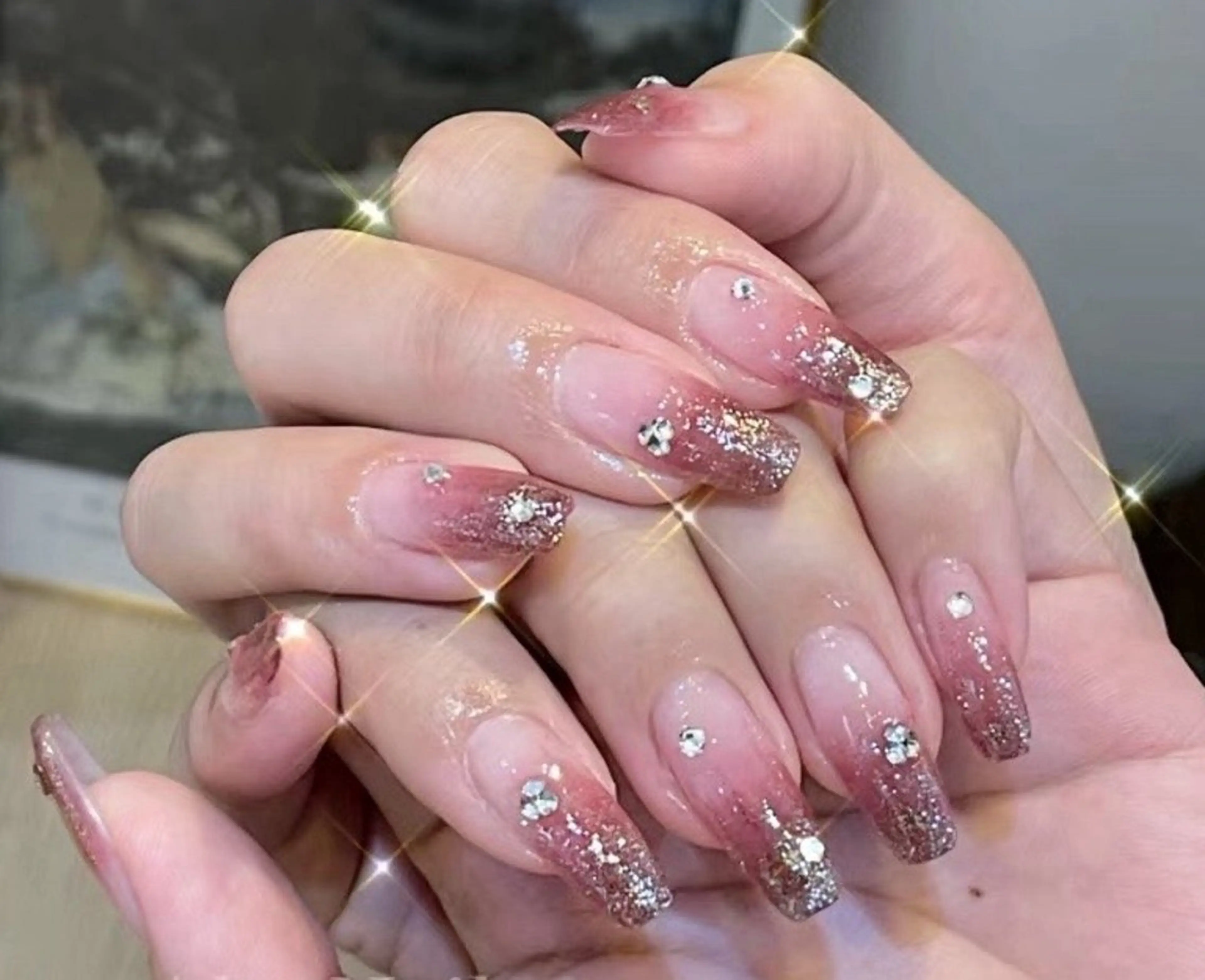 ネイル フラッシュネイル ハンドネイル ハンドケア pink ladyサロン所属・べ にのネイルデザイン