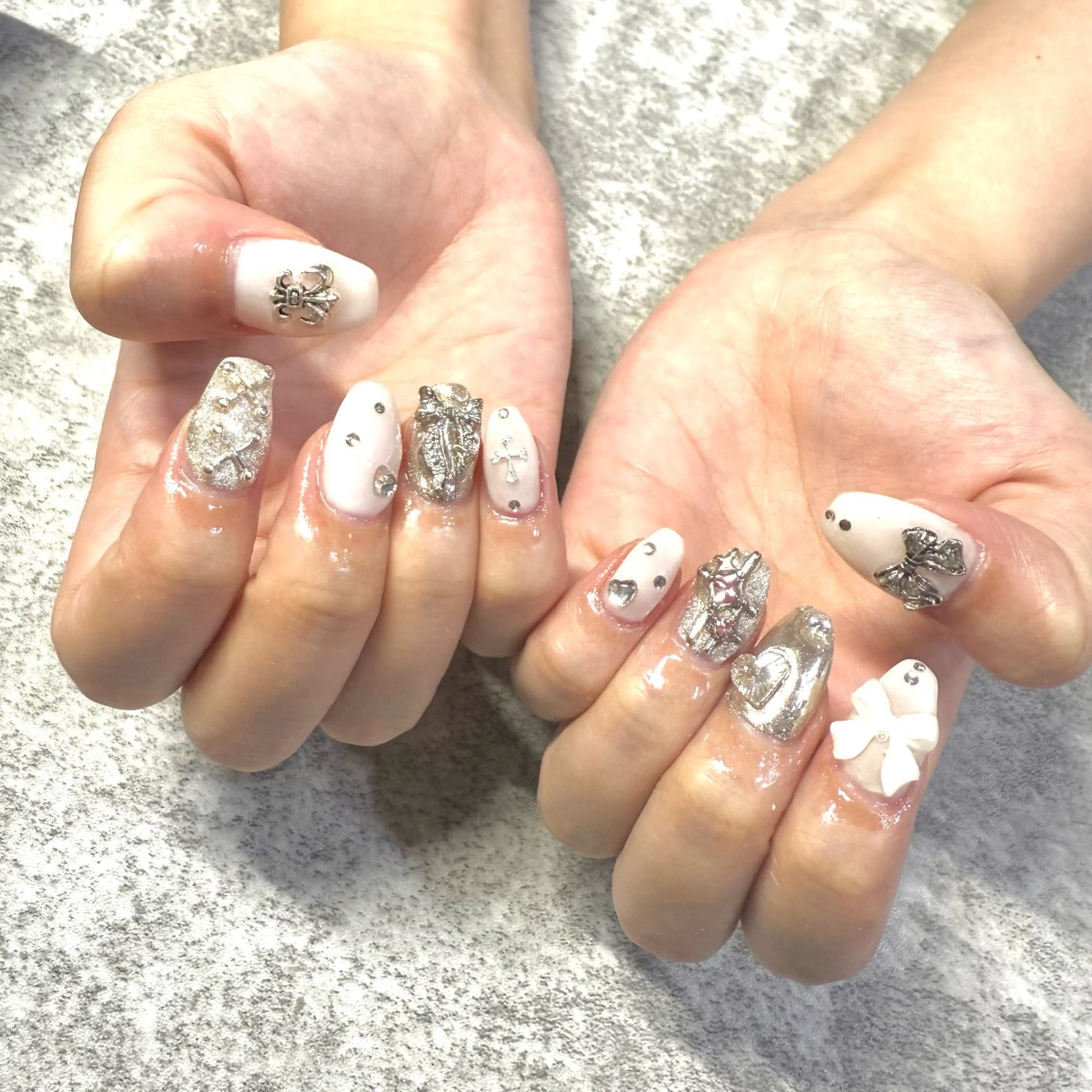 ネイル キラキラネイル ハンドネイル ★Rinail... .のネイルデザイン