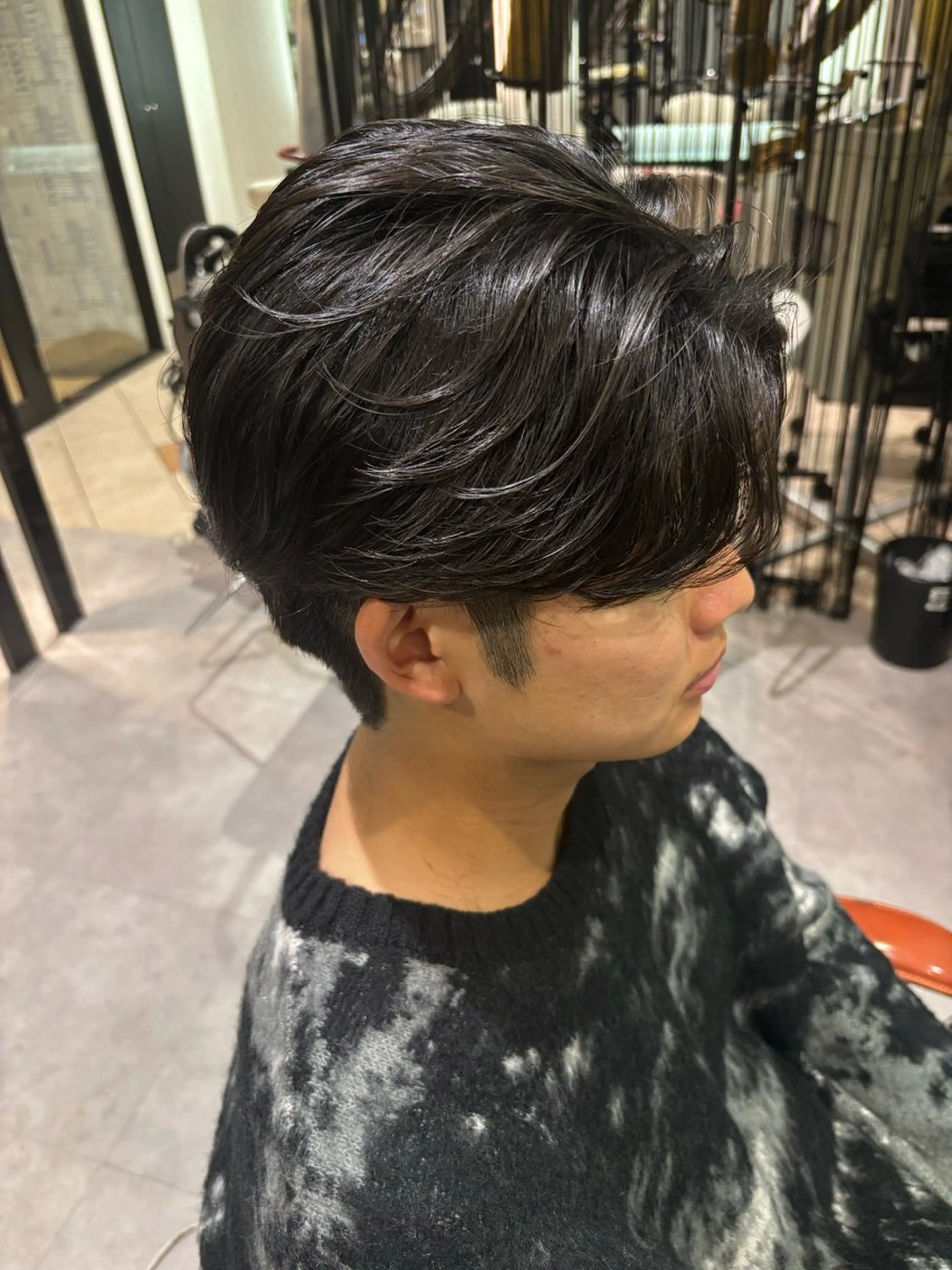 ショート パーマ メンズ フェザーパーマ メンズパーマ メンズ特化／韓国風 /江戸谷大晴のヘアスタイル