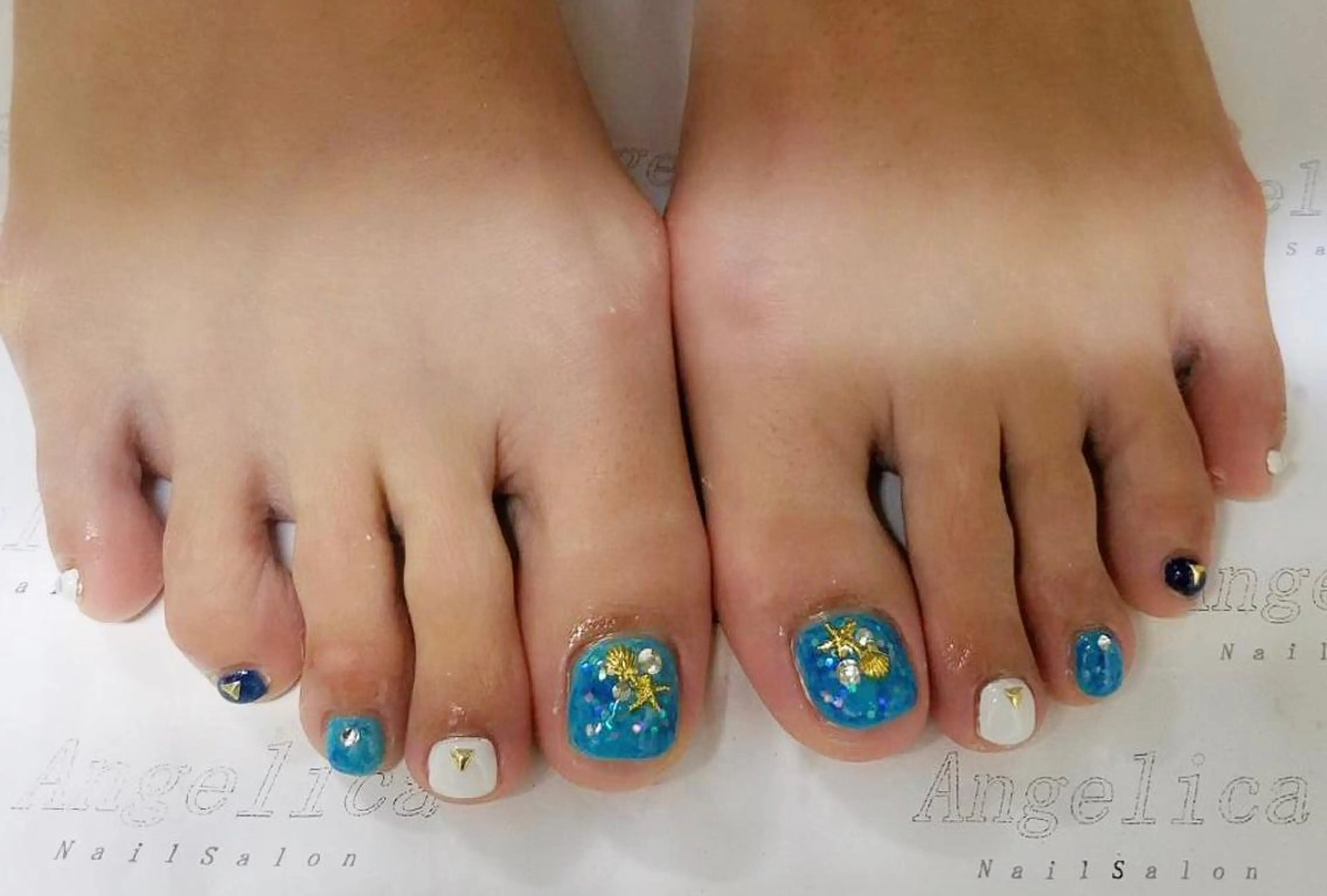 ネイル ハンドネイル Angelica ネイリストのネイルデザイン