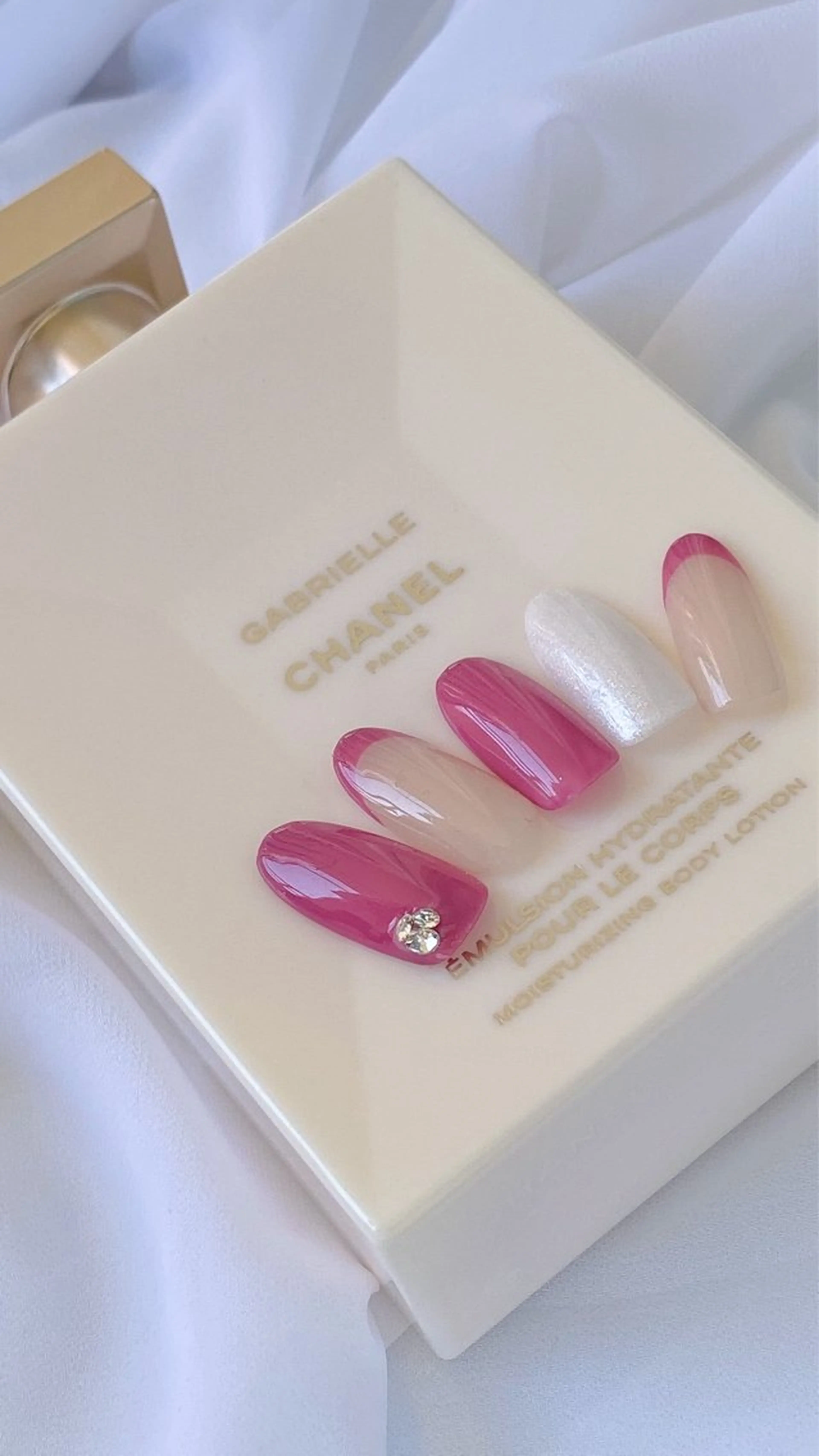 ネイル ネイル空間所属・muguet🎀 nailのネイルデザイン