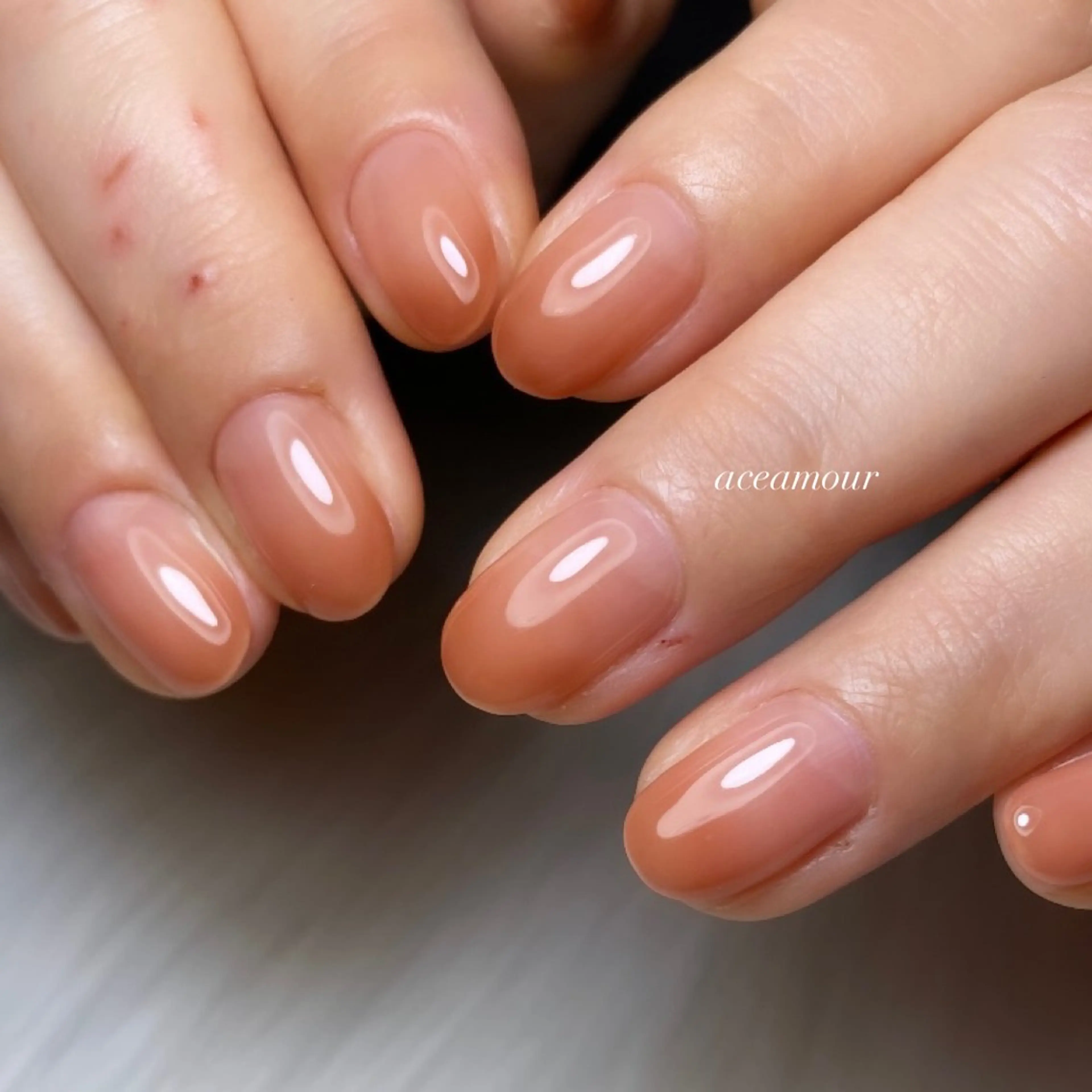 ネイル グラデーション ハンドネイル ハンドケア ネイル/耳つぼ /新ホワイトニングのネイルデザイン