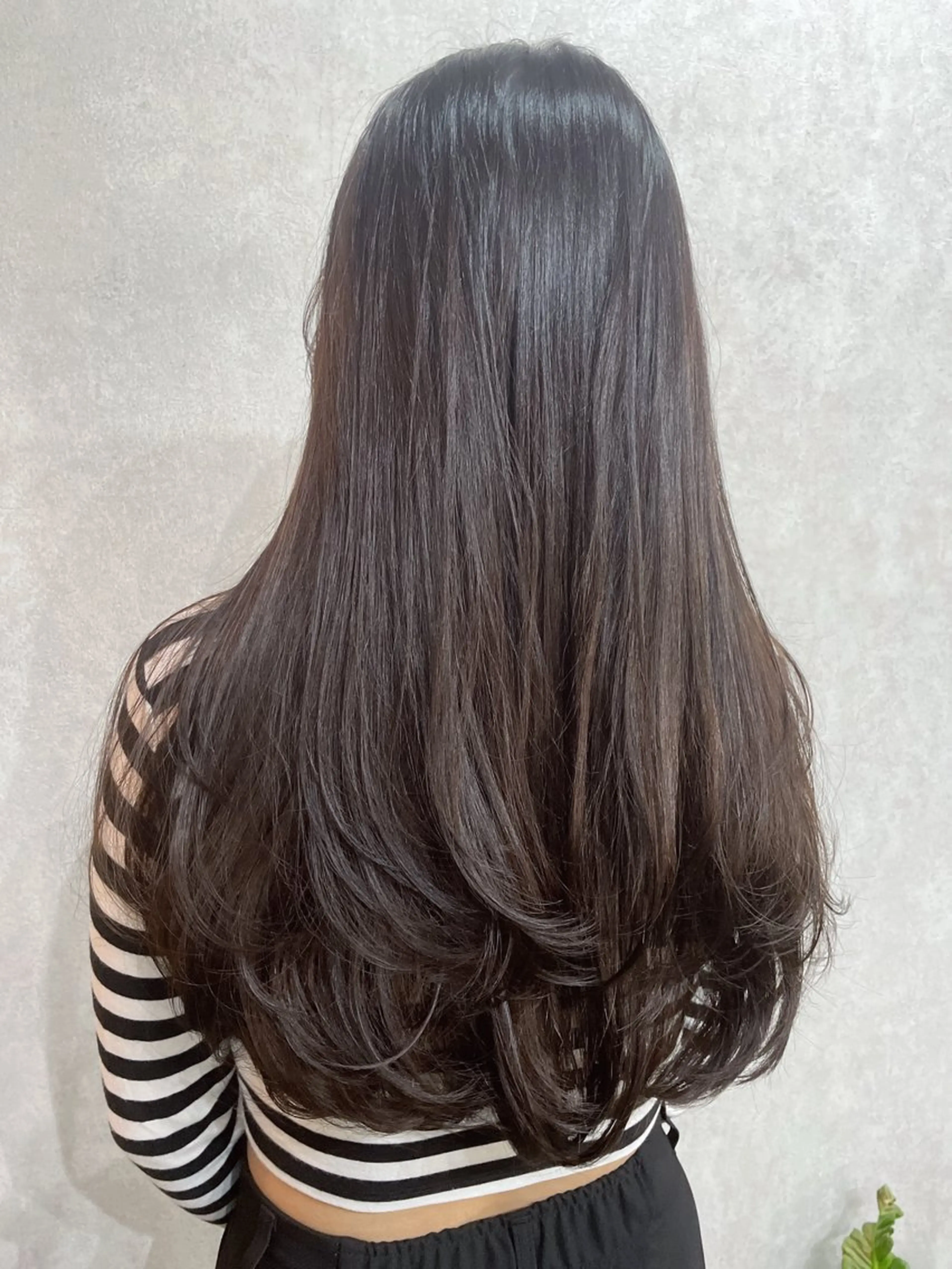 ロング レイヤーカット AIRI layer cut hairのヘアスタイル