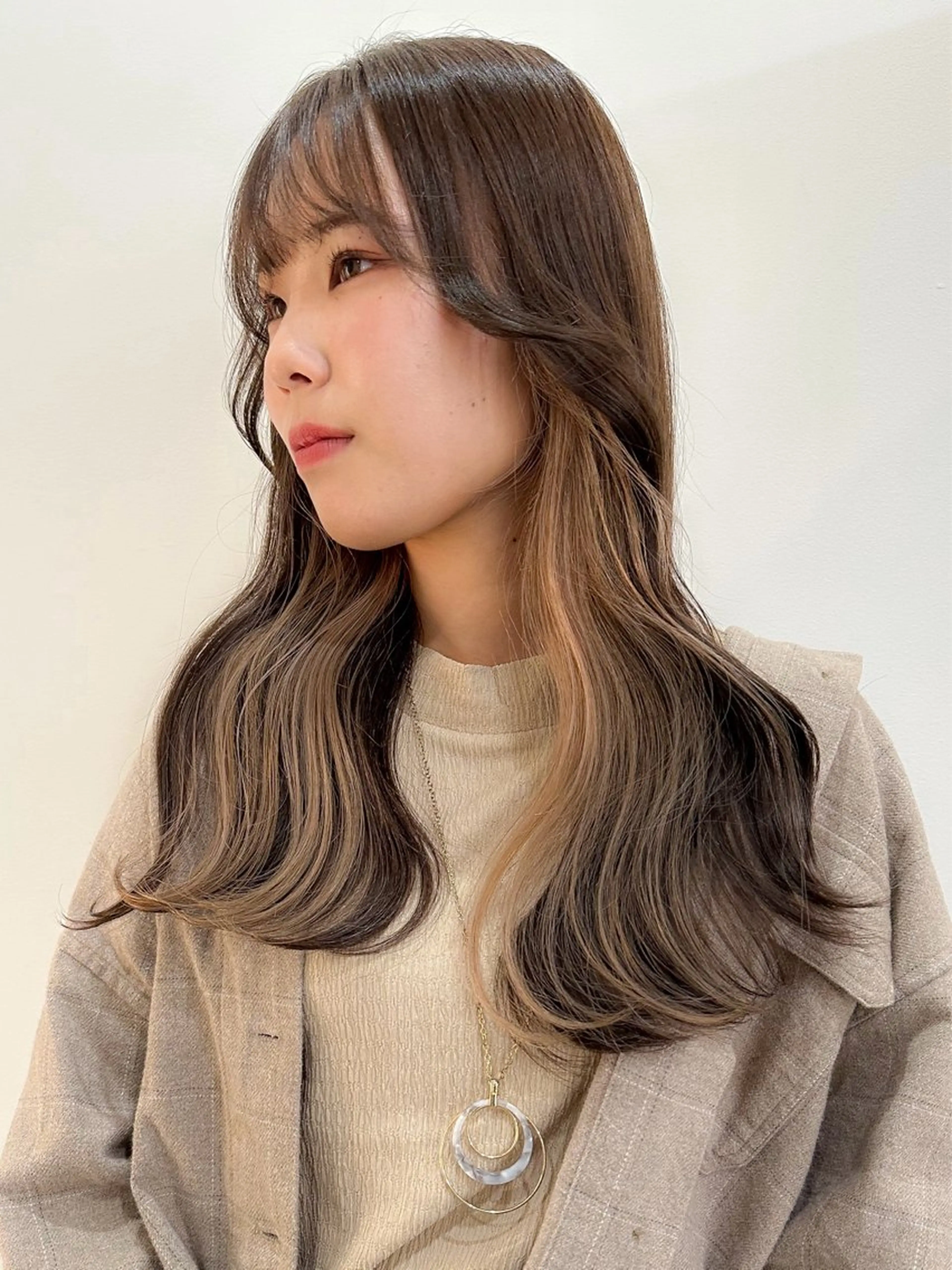 ロング カラー ヘアアレンジ 切りっぱなしボブ/ デザインカラー店長のヘアスタイル