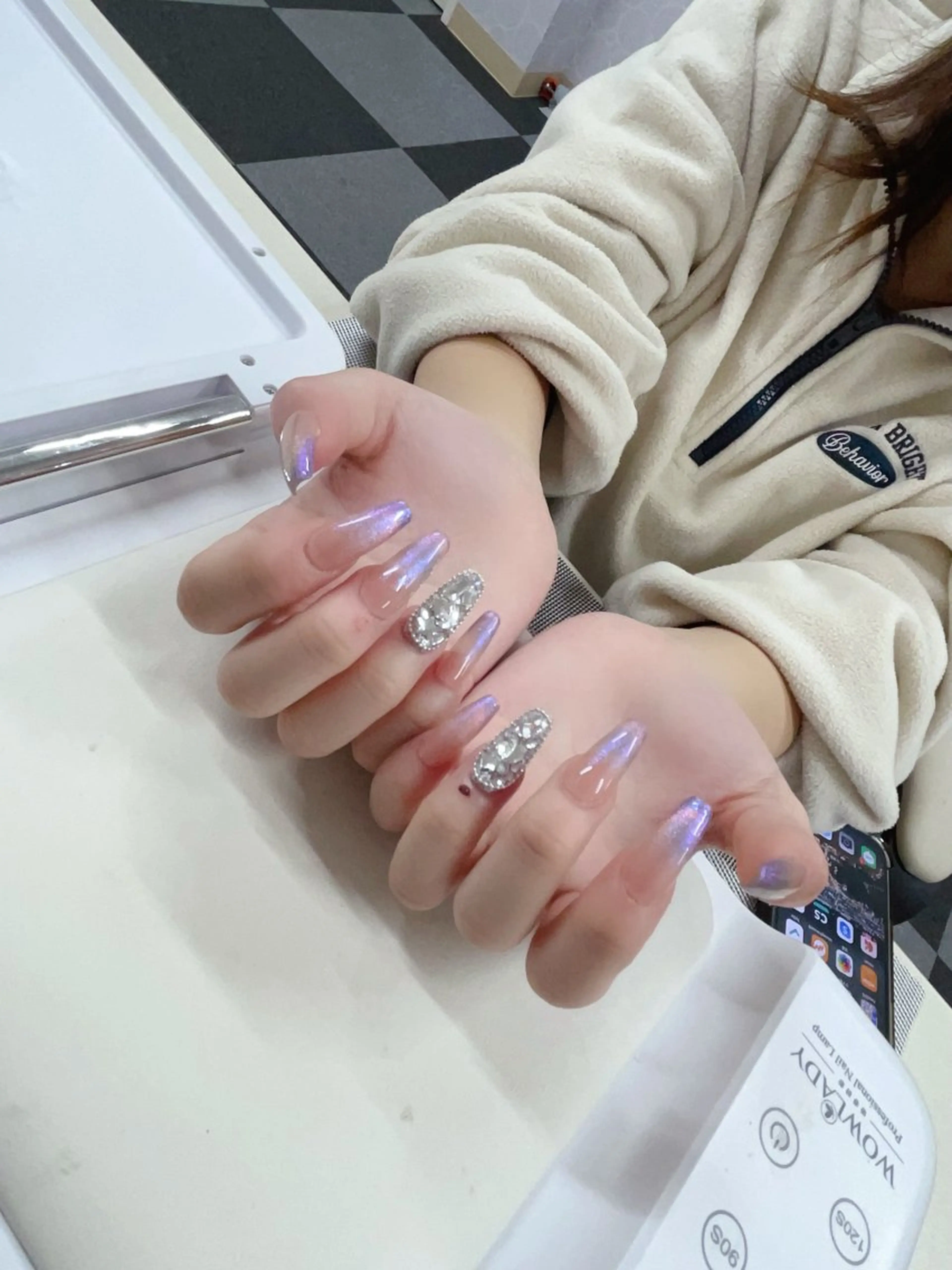 ネイル ストーンネイル nail  salon  AI所属・nail salon AIのネイルデザイン