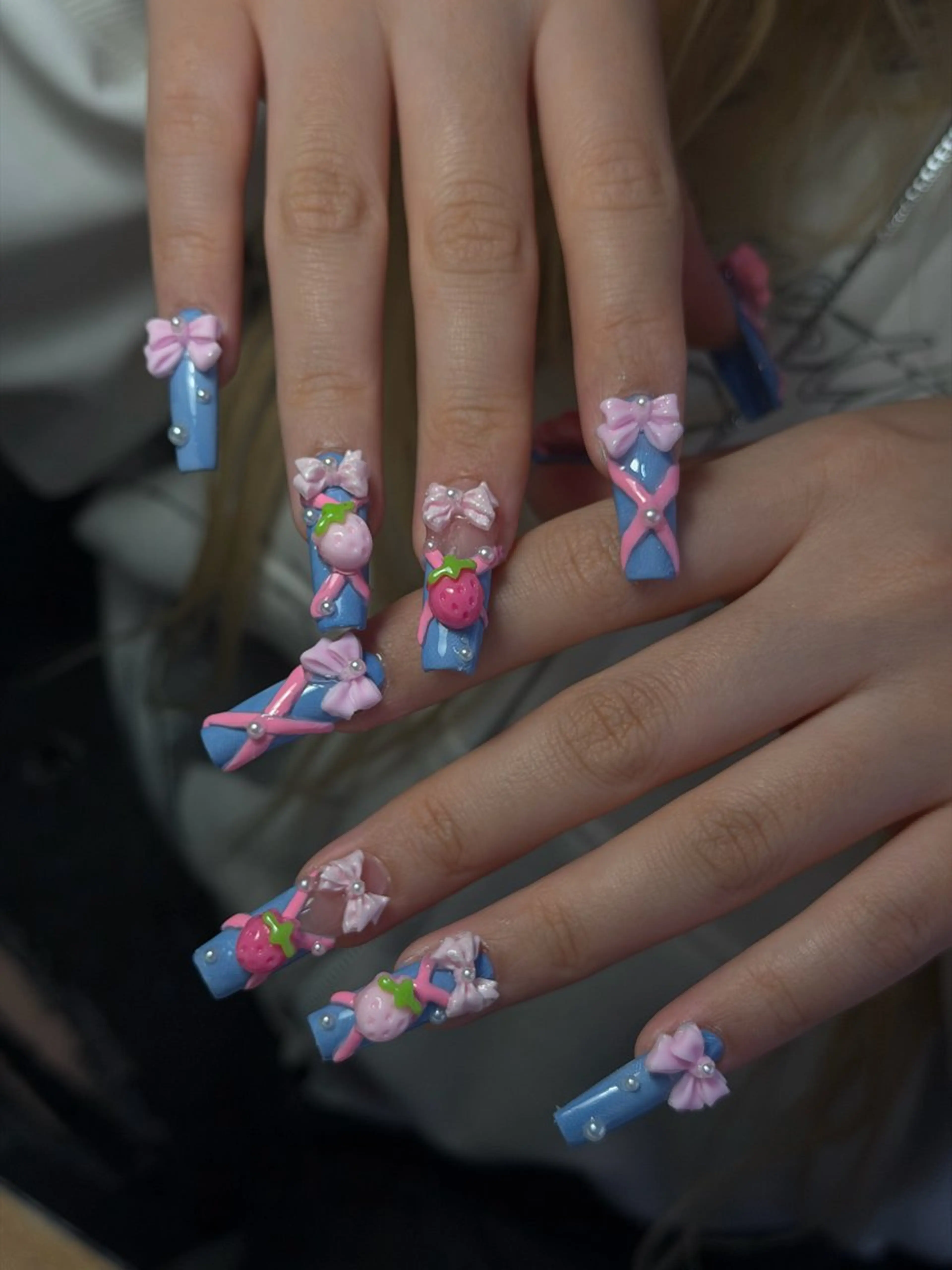 ネイル 韓国ネイル シンプルネイル ワンホンネイル ハンドネイル CoMo Nail Studio所属・CoMo Nailのネイルデザイン